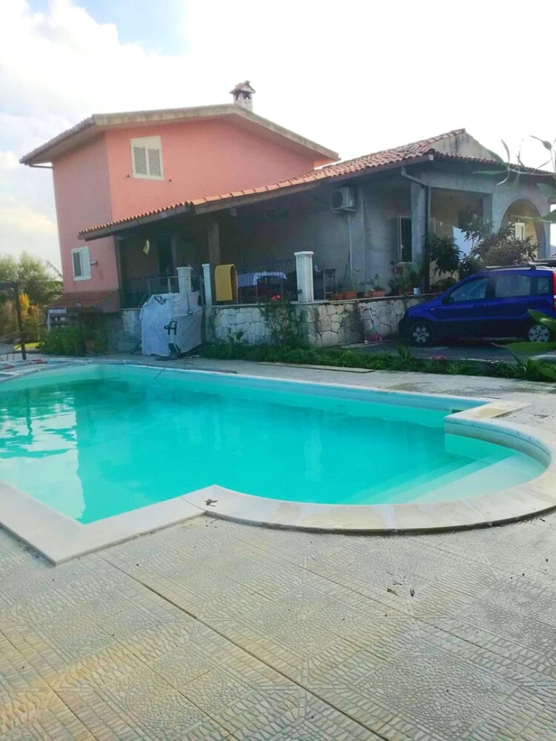 Villa With one Bedroom in Augusta, With Wonderful Mountain View, Shared Pool and Enclosed Garden Near the Beach