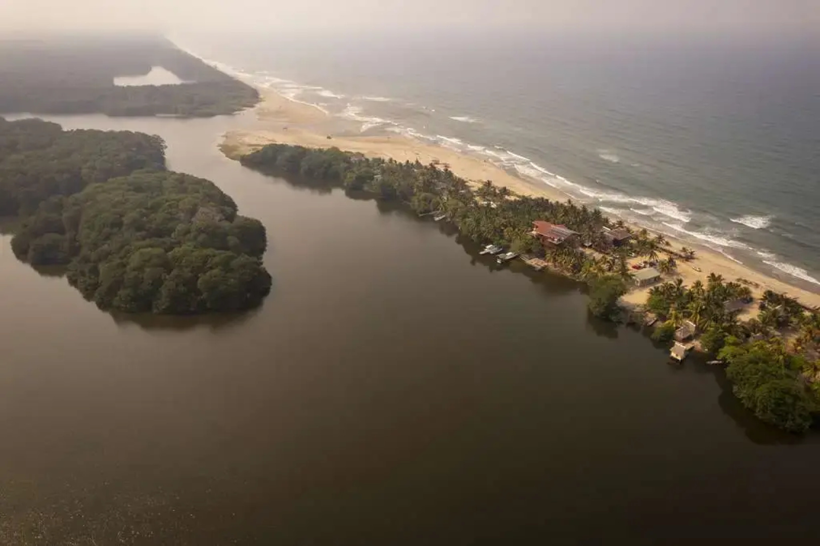 Indura Beach & Golf Resort, Curio Collection by Hilton