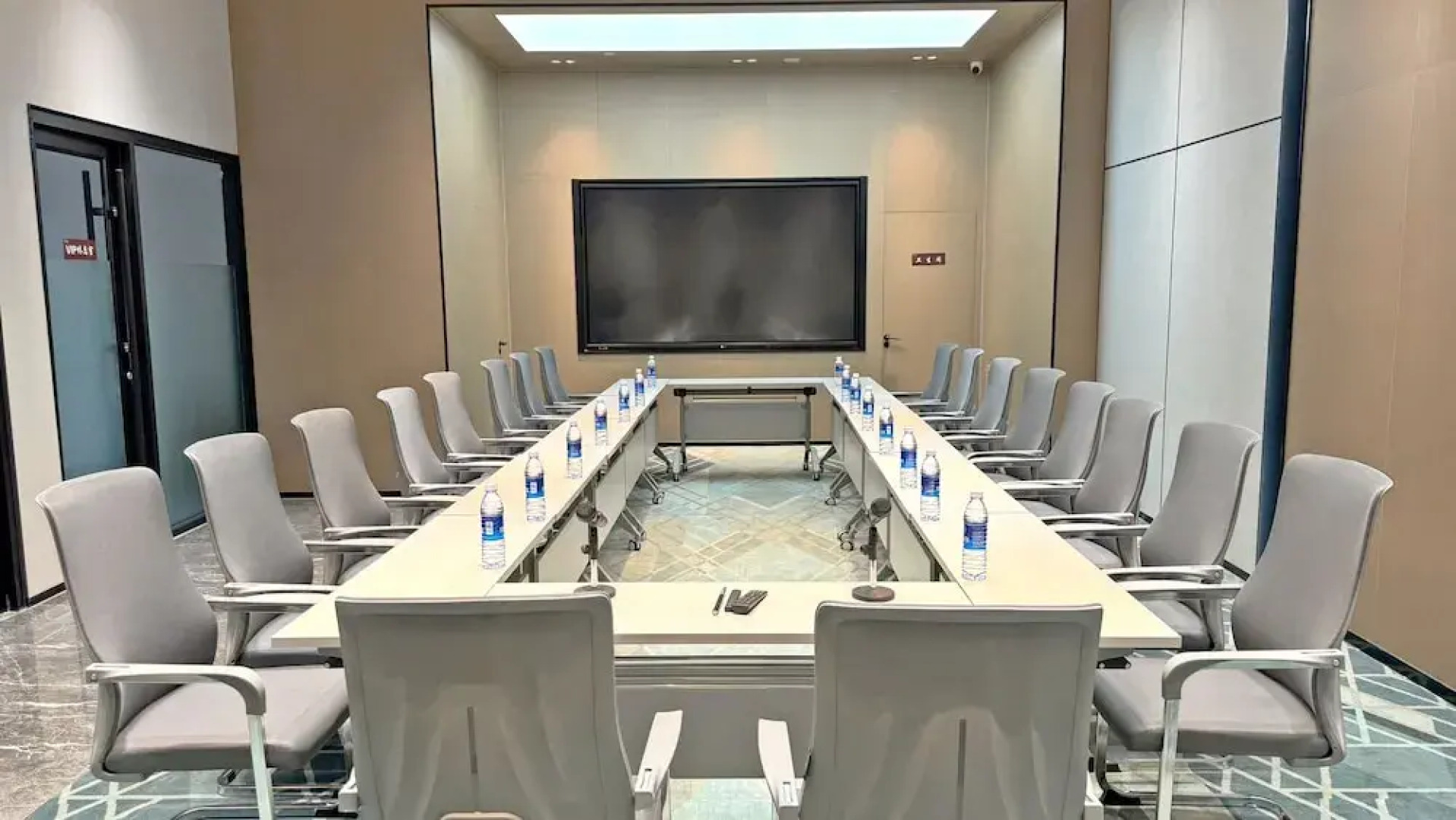 Linfen Wanda Yuehua Hotel