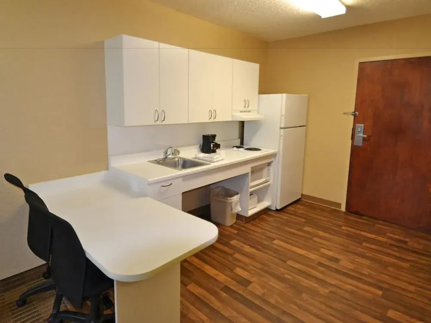 Extended Stay America Detroit - Farmington Hills
