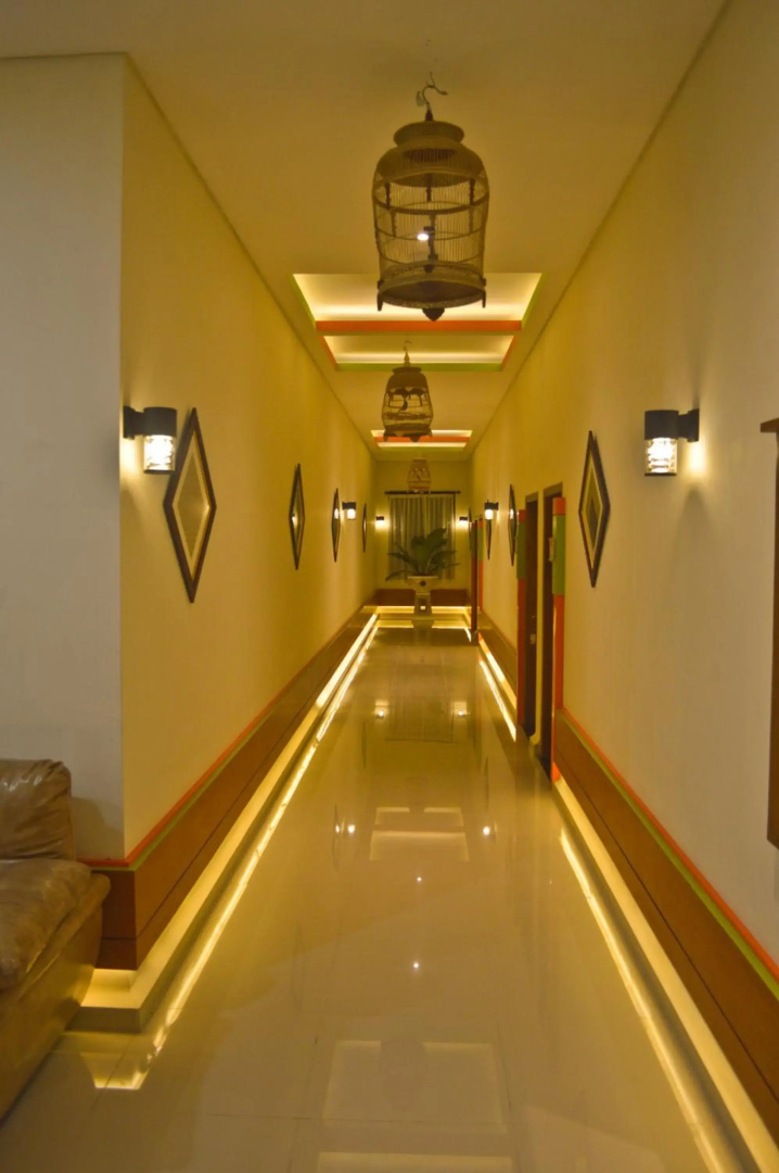 The Cabin Tanjung Hotel