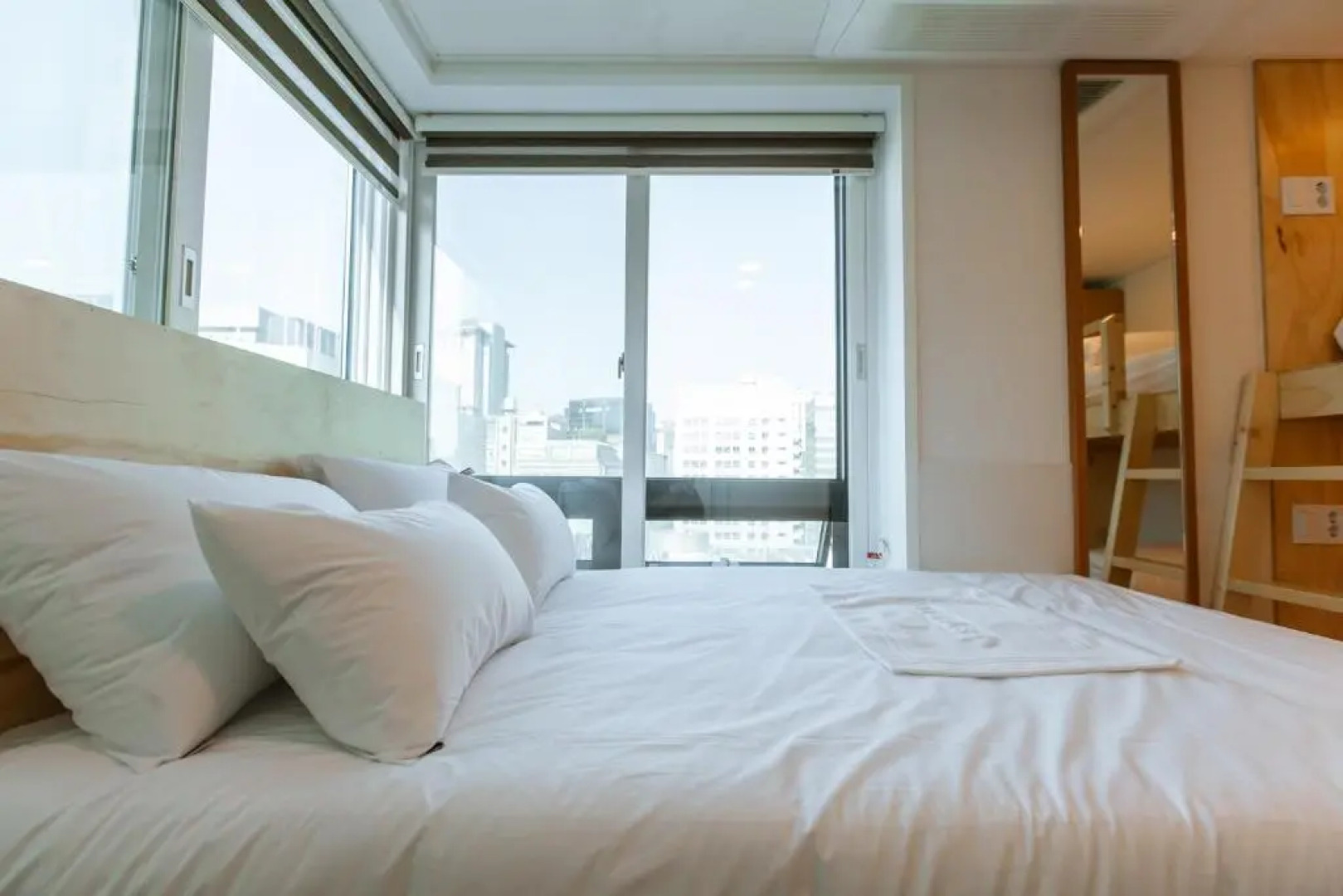 Step Inn Myeongdong 2 - Hostel