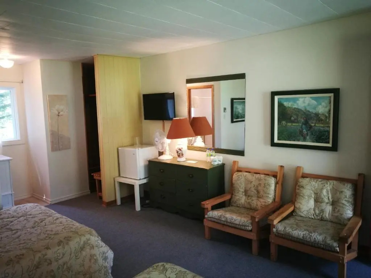 Auberge La Coudriere-Cool Hotel