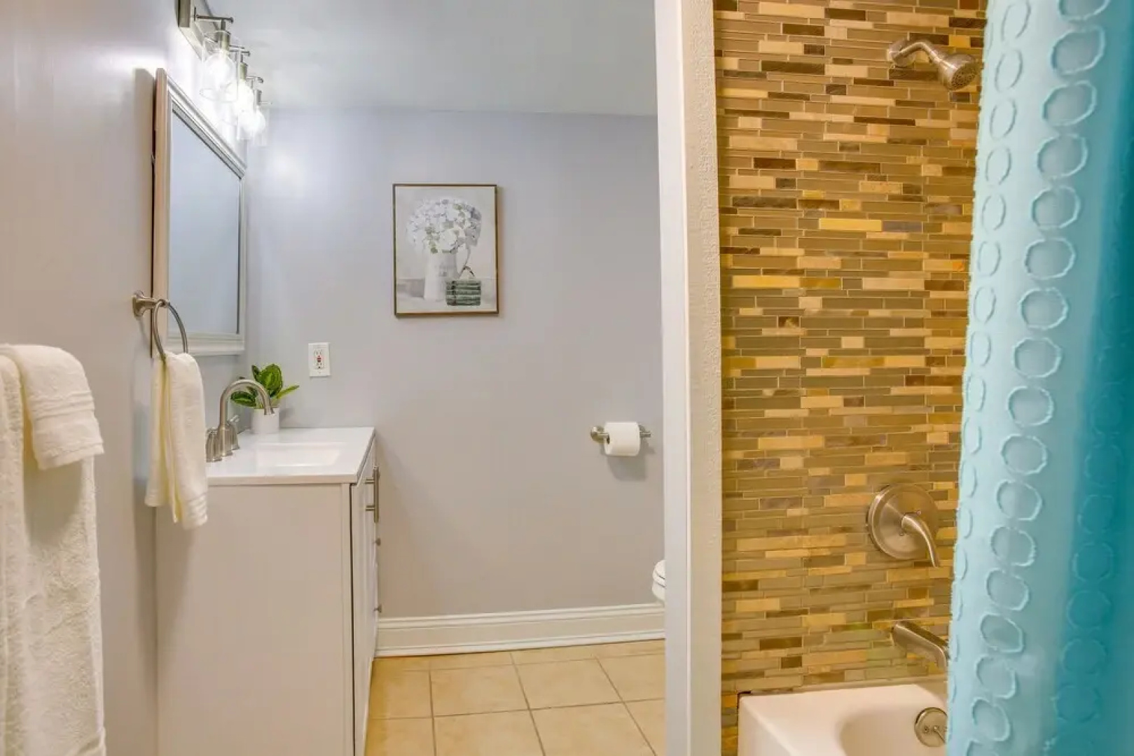 Charming Cadillac Retreat w/ Private Hot Tub!