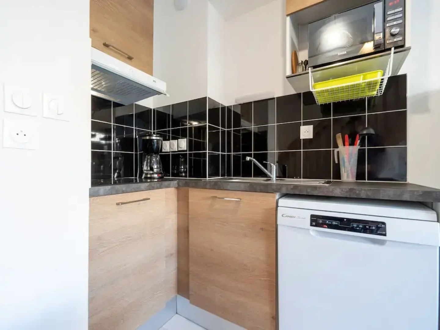 Seaside Villa Escape in Valras-plage