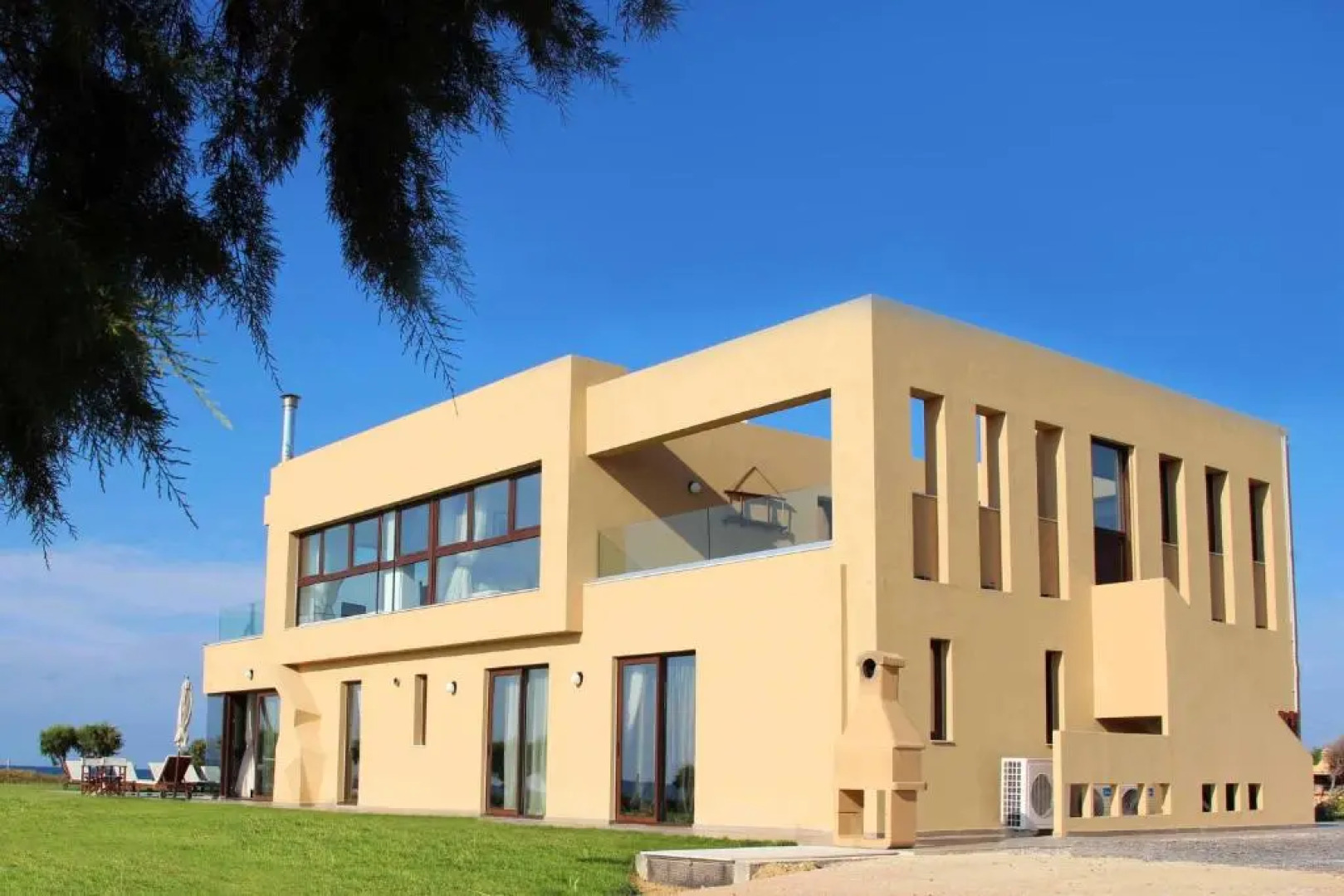 Kimona Villa Seafront Swimming Pool Jacuzzi 6 Bedrooms 21 PAX Kouvohori Villas Crete