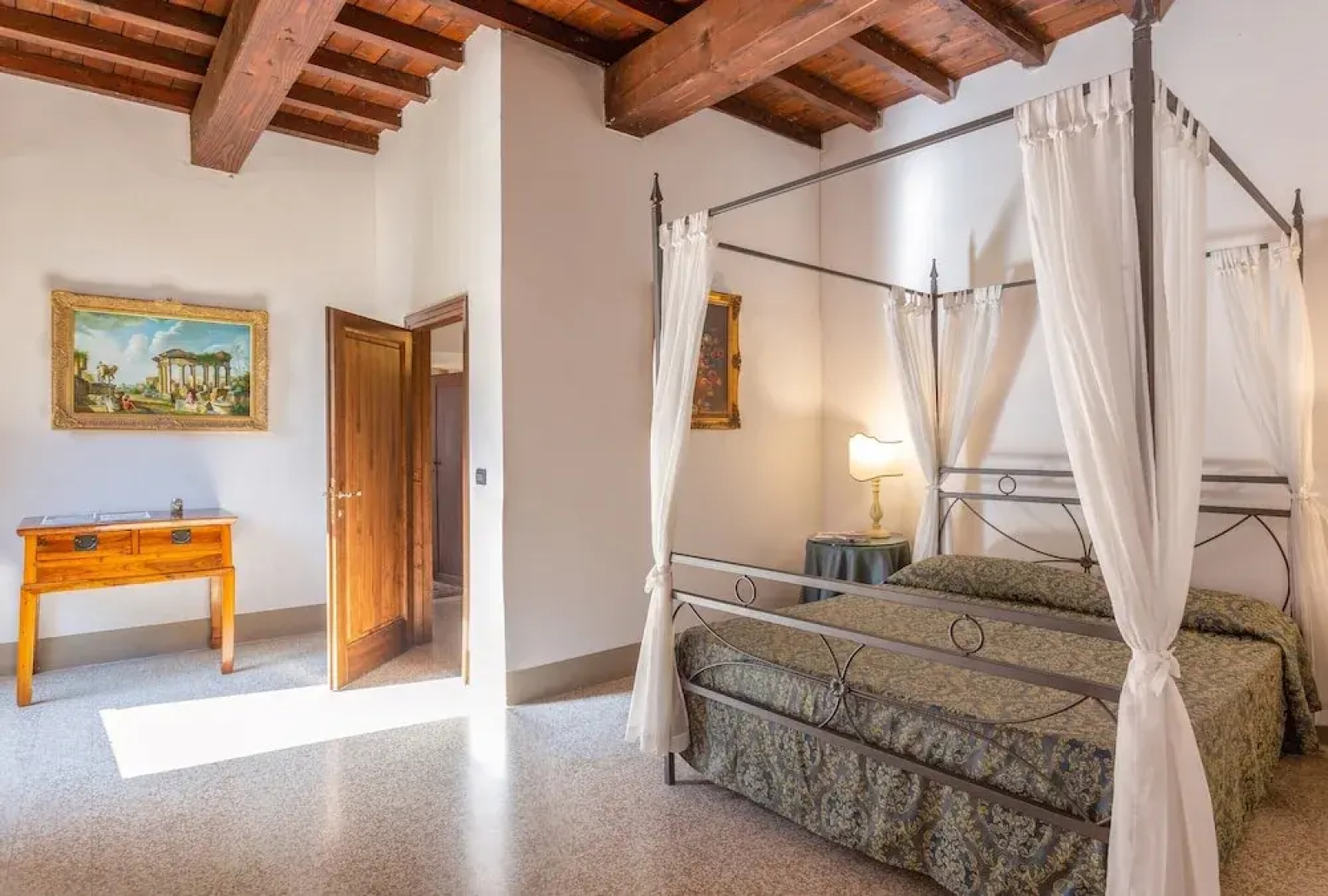 Villa in Mugello Hills With Private Pool