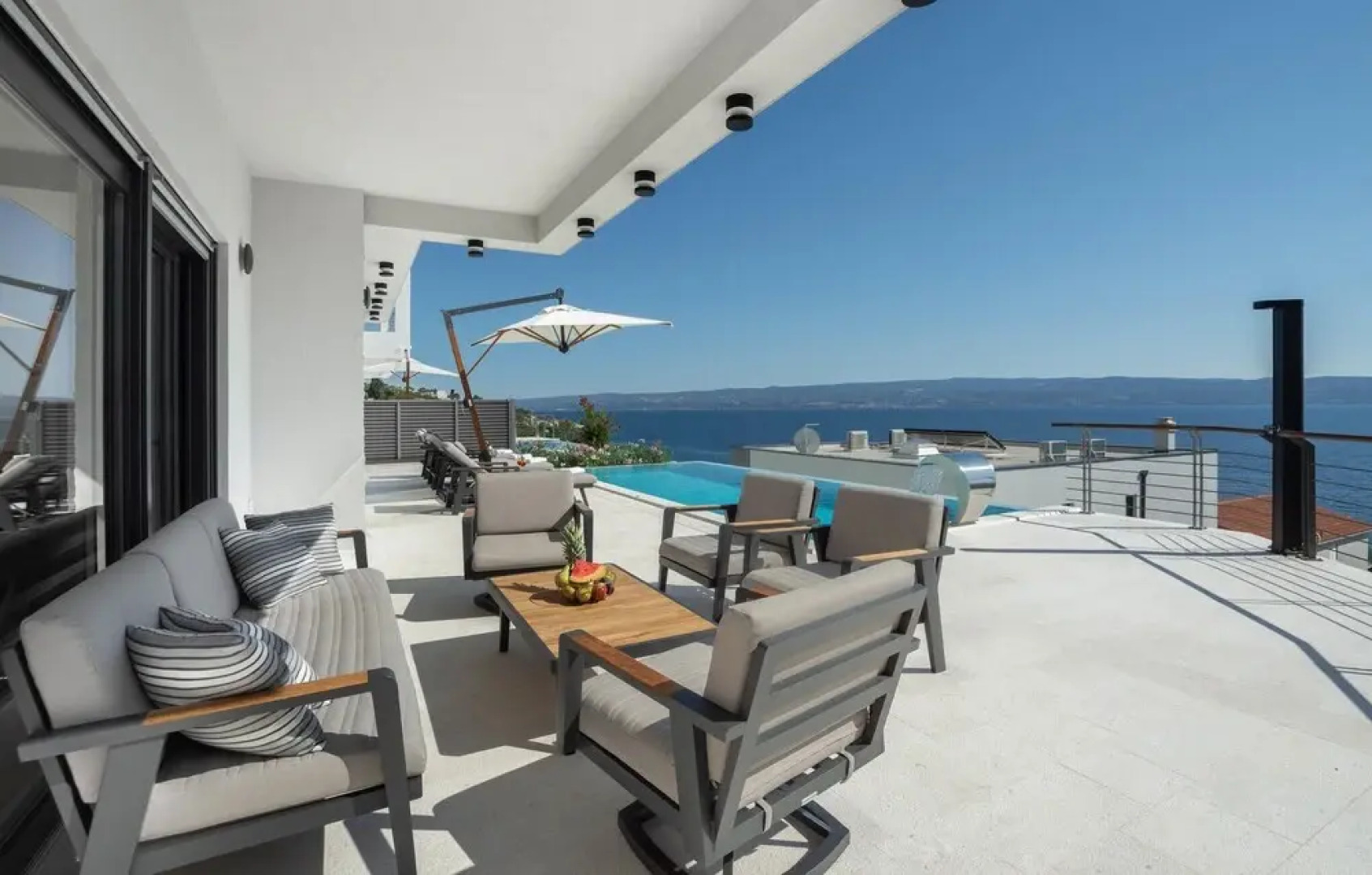 Awesome Home in Jesenice With Sauna, Wifi and Heated Swimming Pool