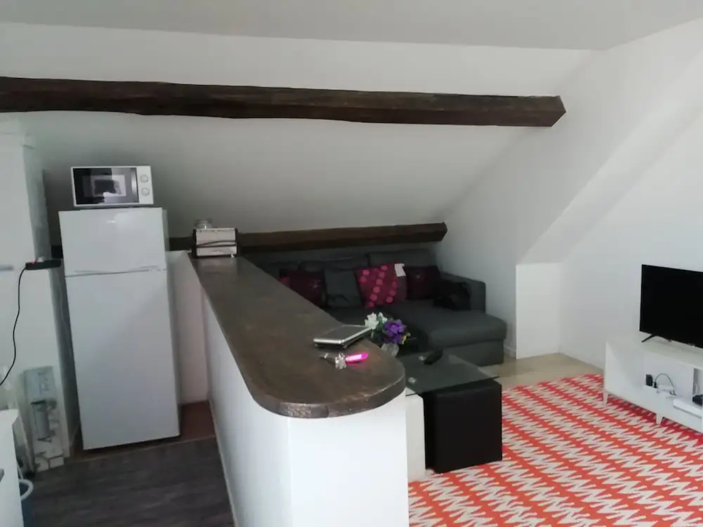 Small Budget Rooms