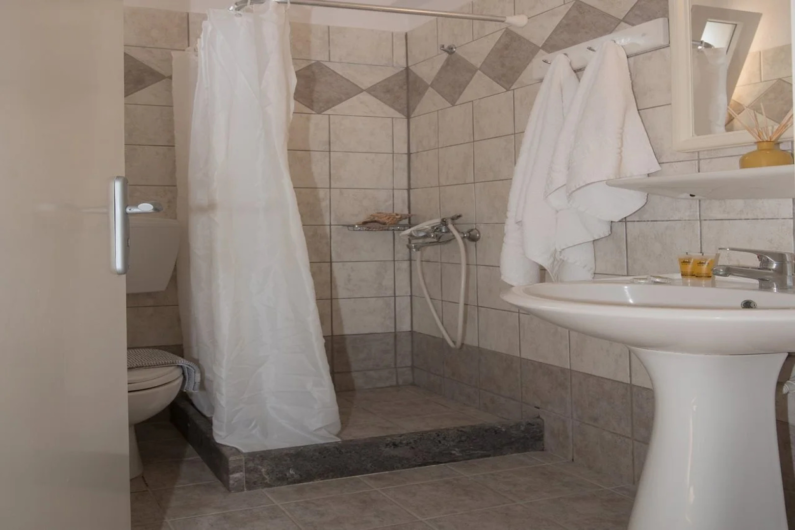 Blue Sky Apartments Malia