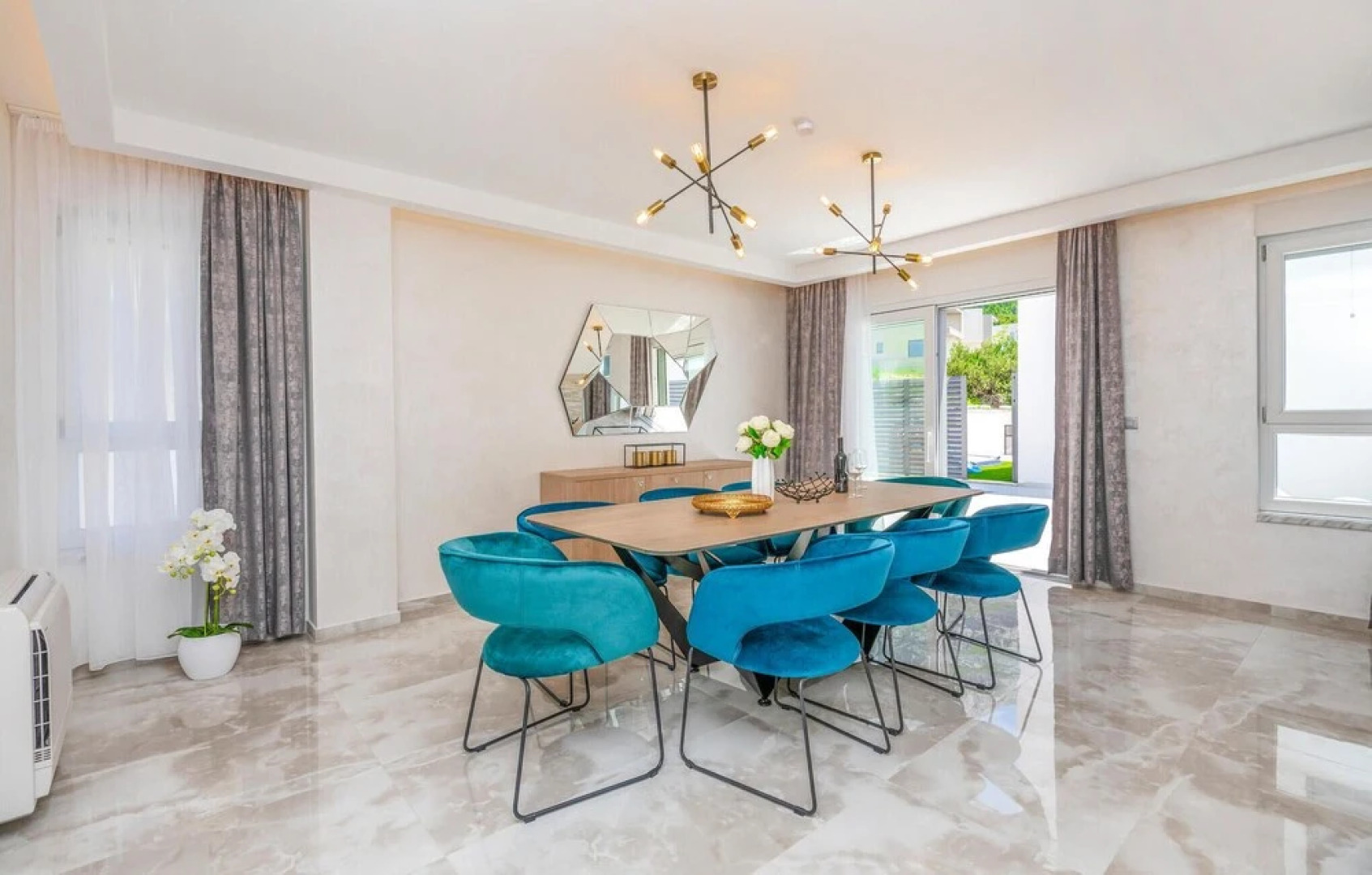 Awesome Home in Makarska With Outdoor Swimming Pool, Wifi and 3 Bedrooms