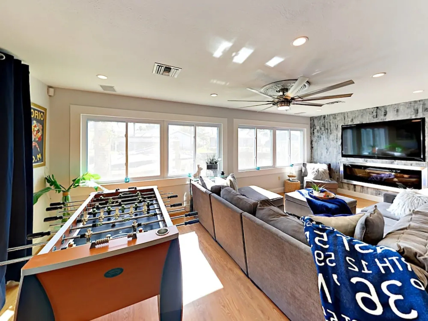 449 Seaworthy Rd Duplex Entire House 4 Bedrooms 3 Bathrooms Duplex