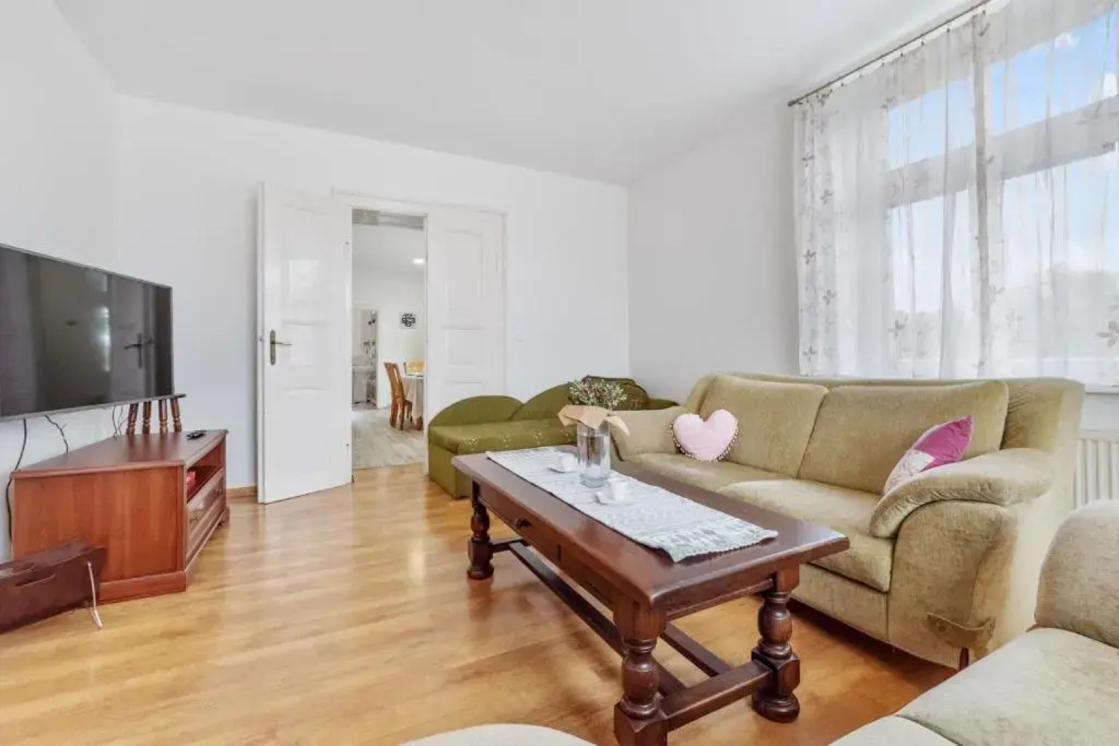 GALA ubytování v secesní vile Máchův kraj