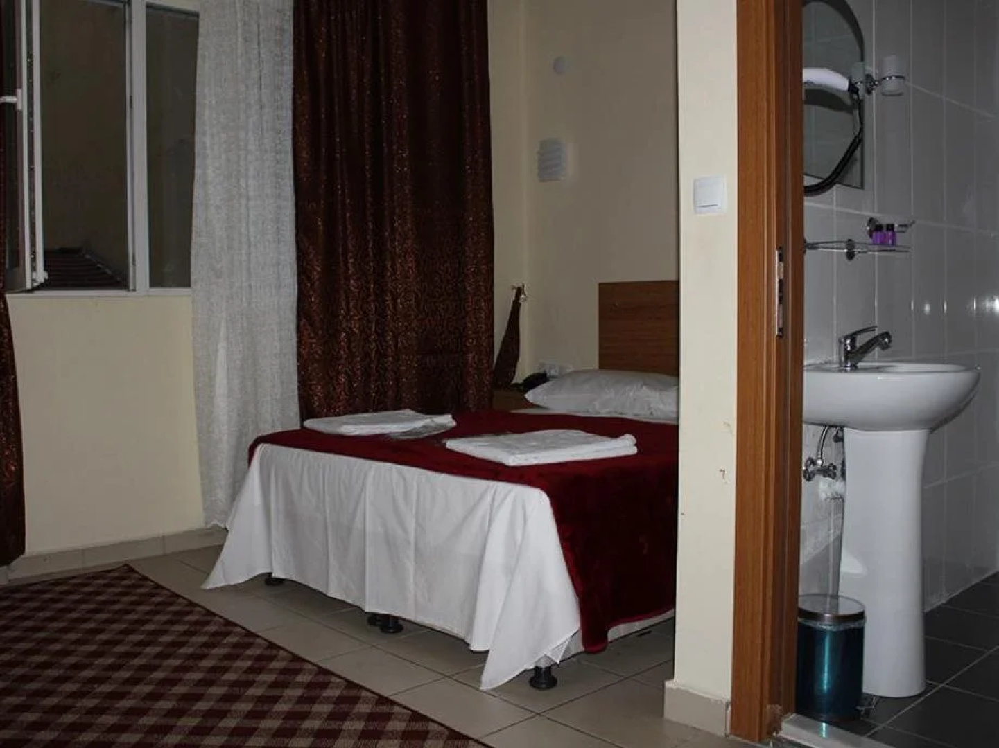 Oz Guven Hotel