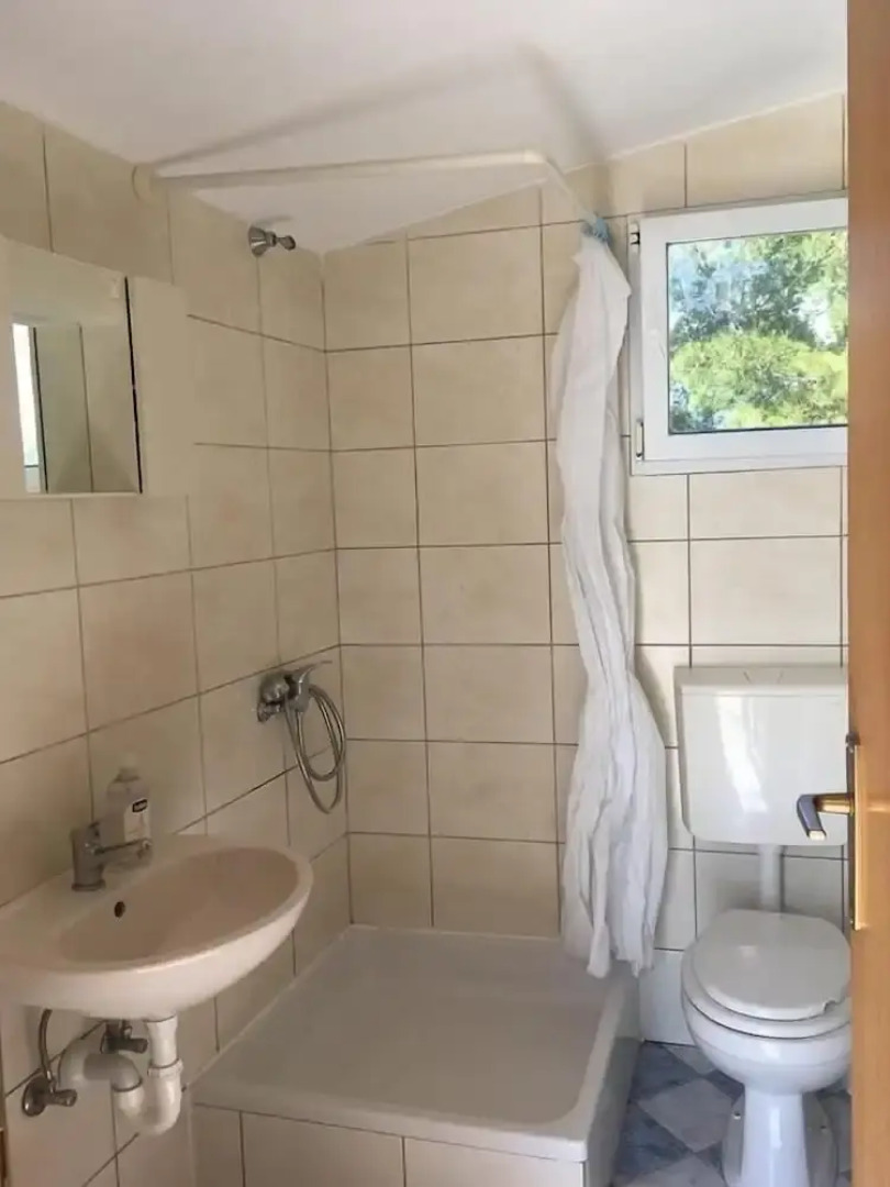 Rina - With Pool - SA8