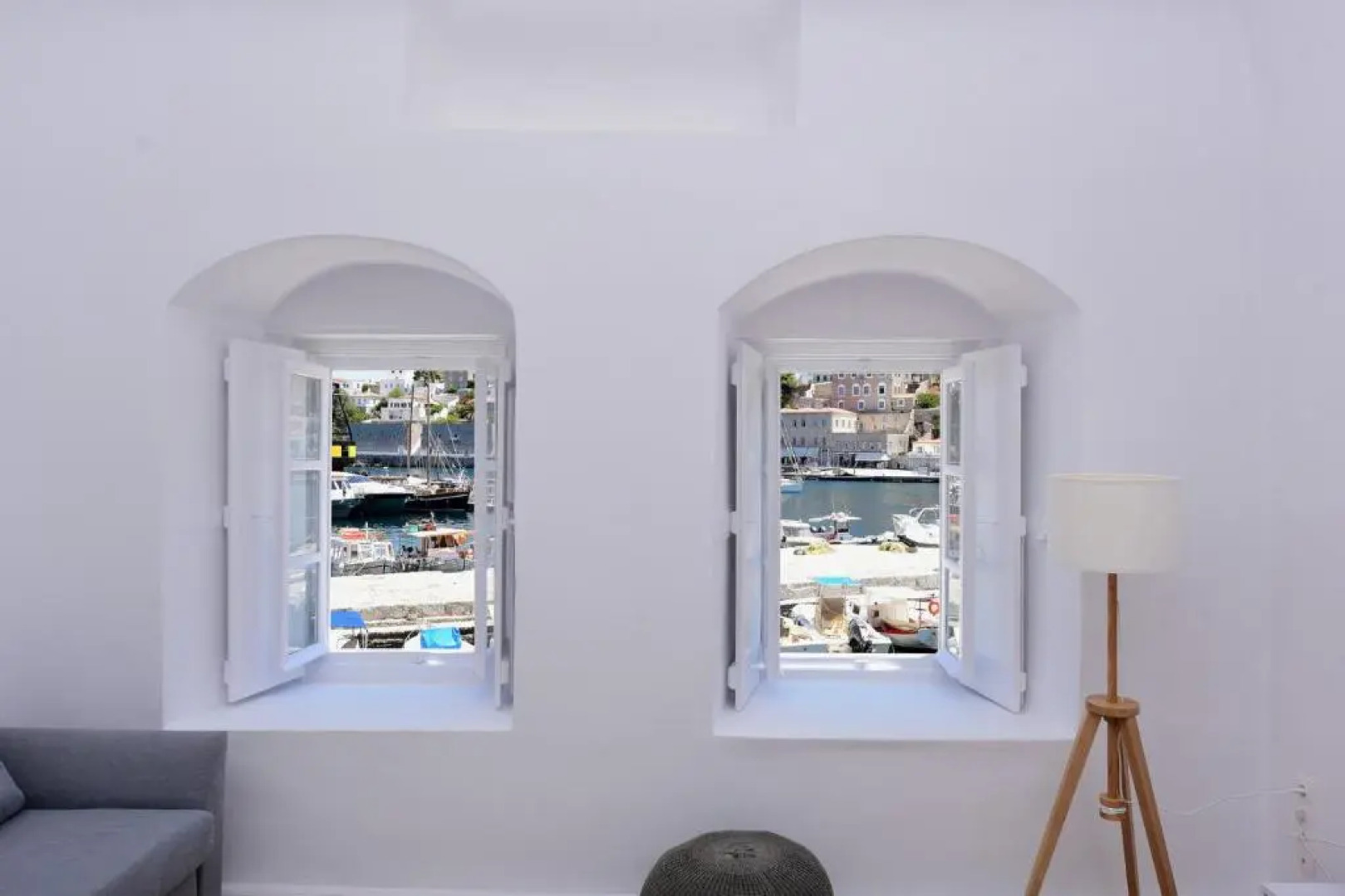 Hydra Hospitality Port Apartment