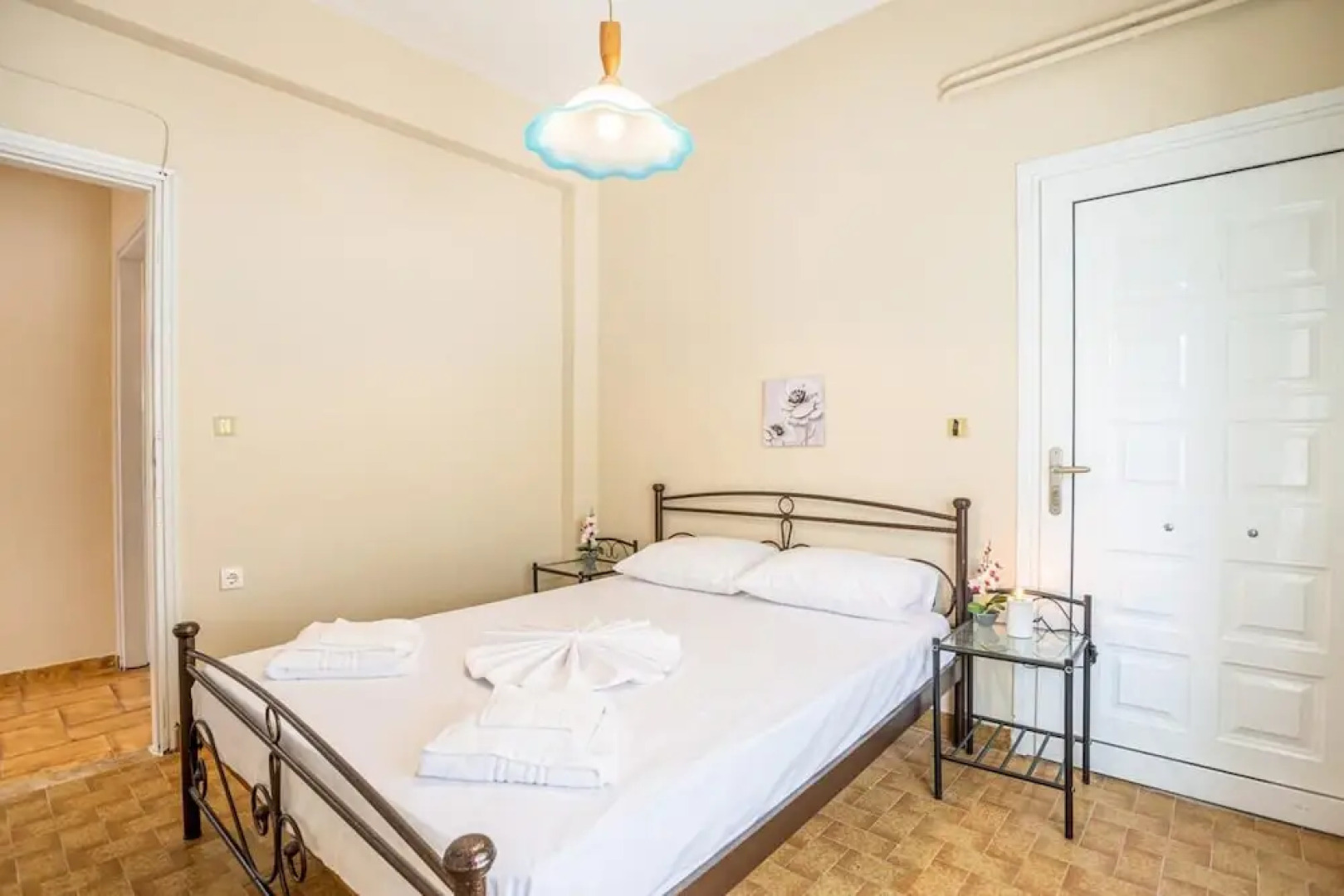 Ortansia House Near the Sea