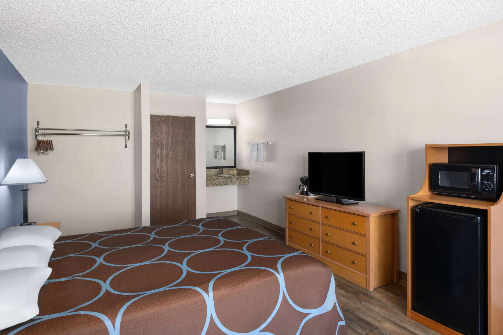 Super 8 by Wyndham Susanville