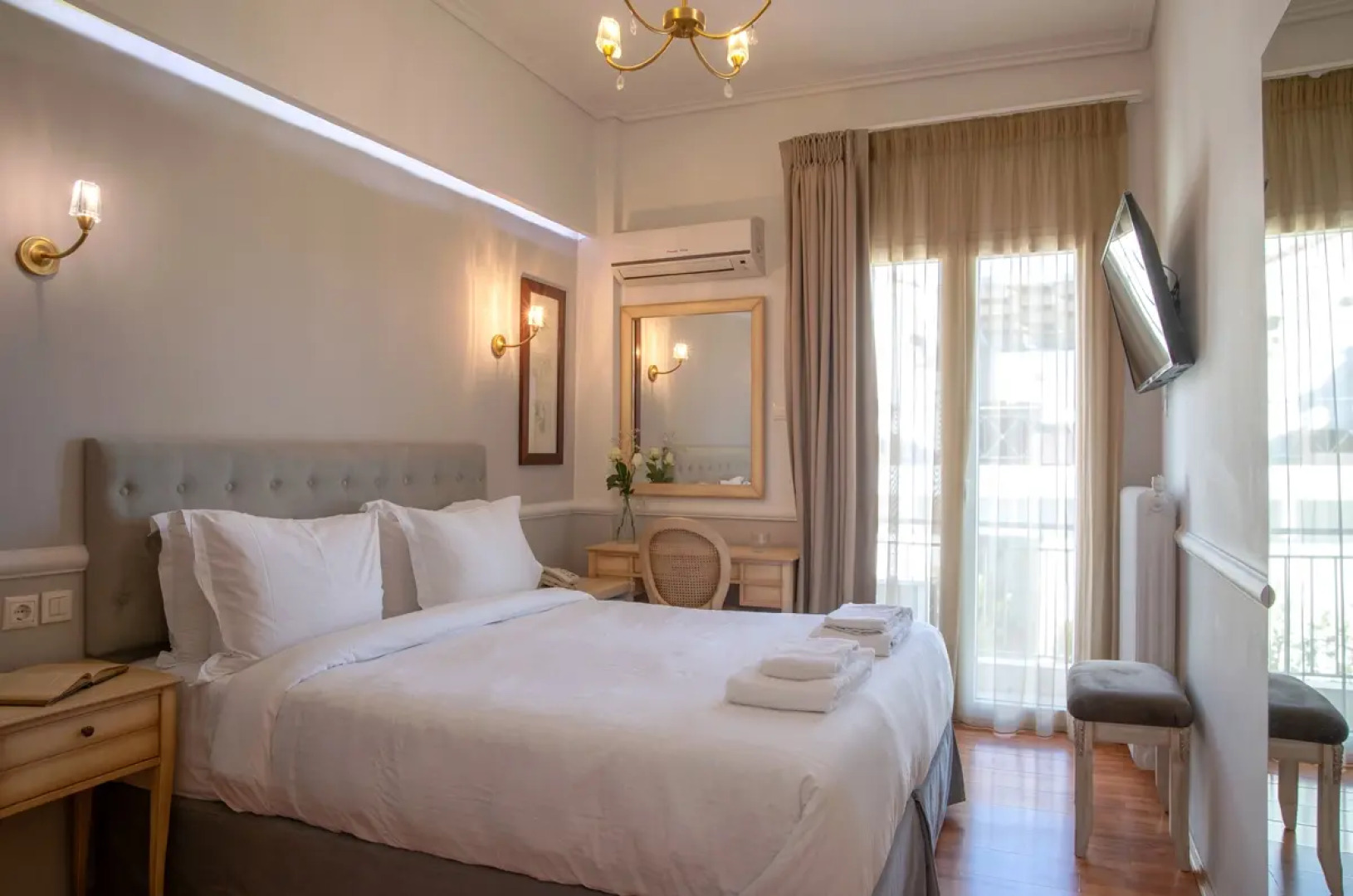 Acropolis Ami Boutique Hotel