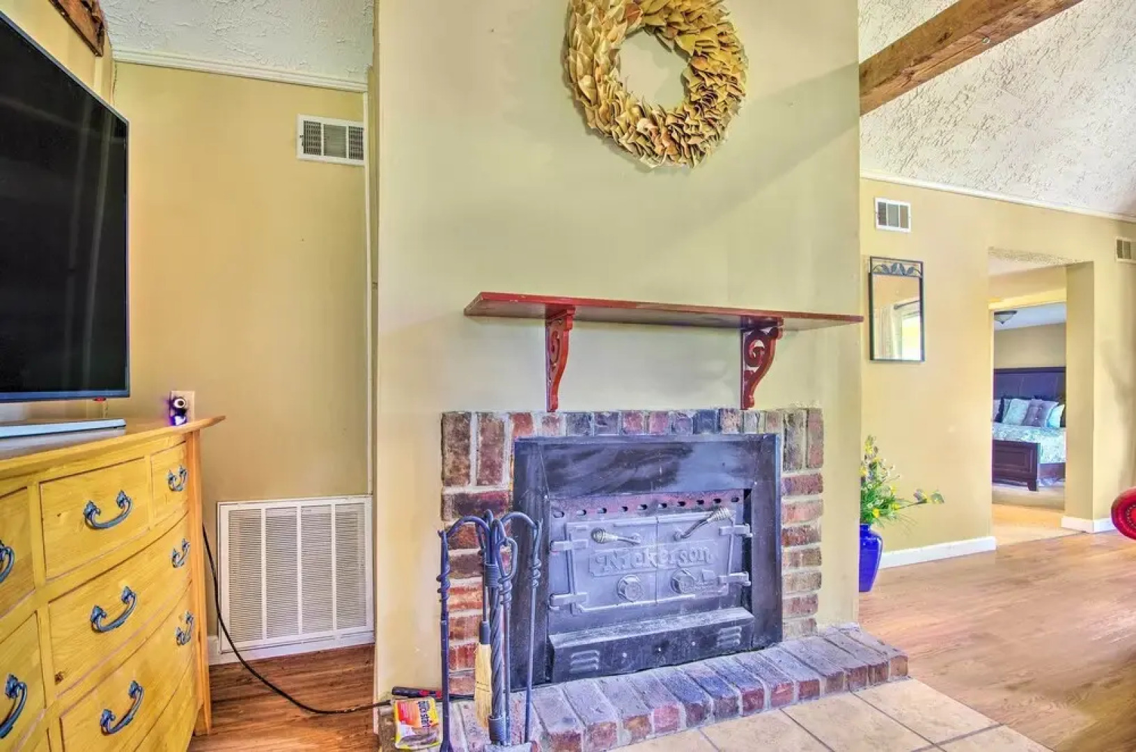 Charming Farm Cottage w/ Fire Pit + Grill!