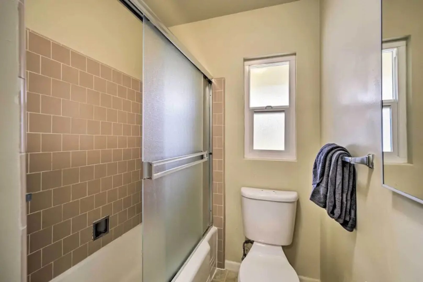 Cozy Mountain View Apt Near Downtown San Jose