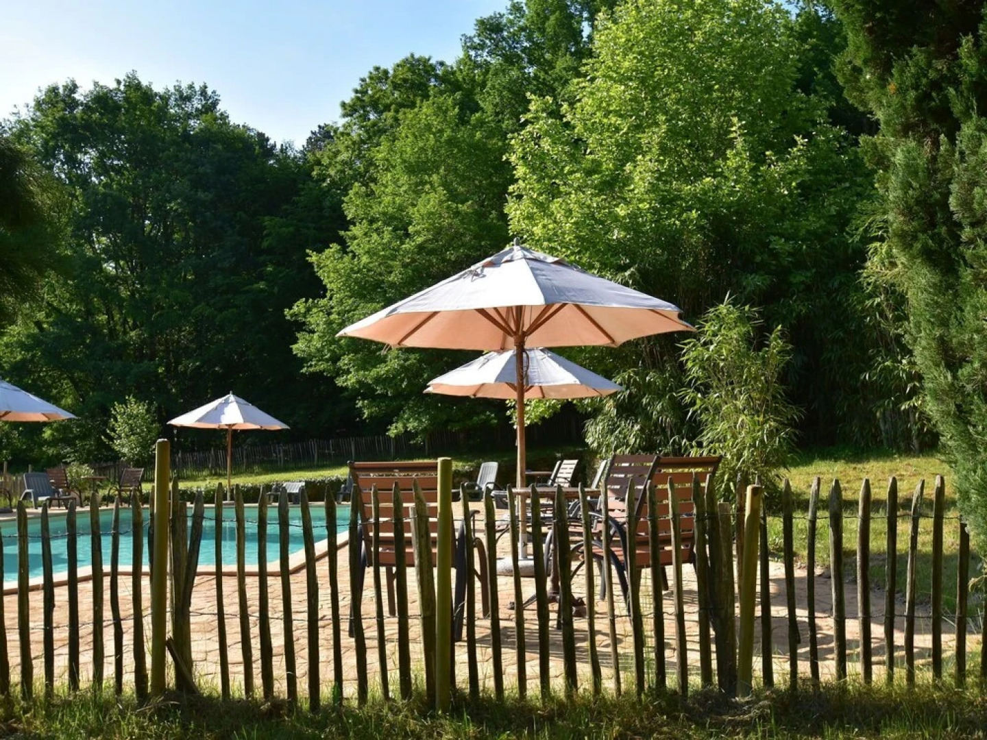 Detached, Characteristic House in Nature Near Saint-cirq-madelon