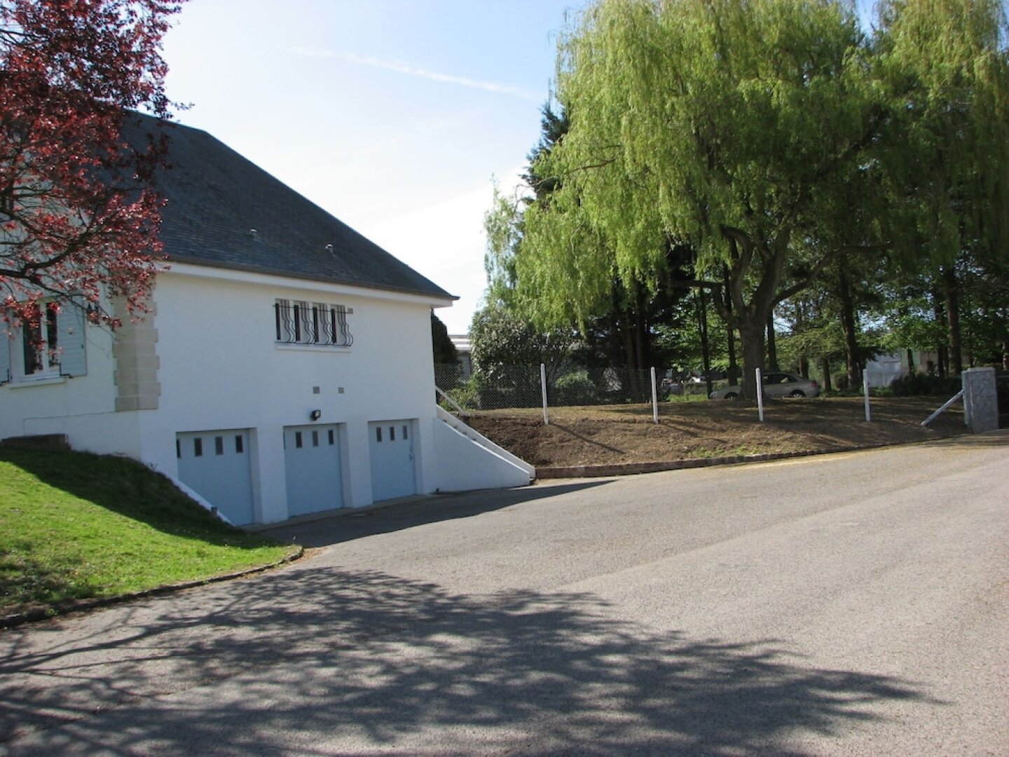 Spacious Holiday Home in Tours-en-Vimeu with Garden