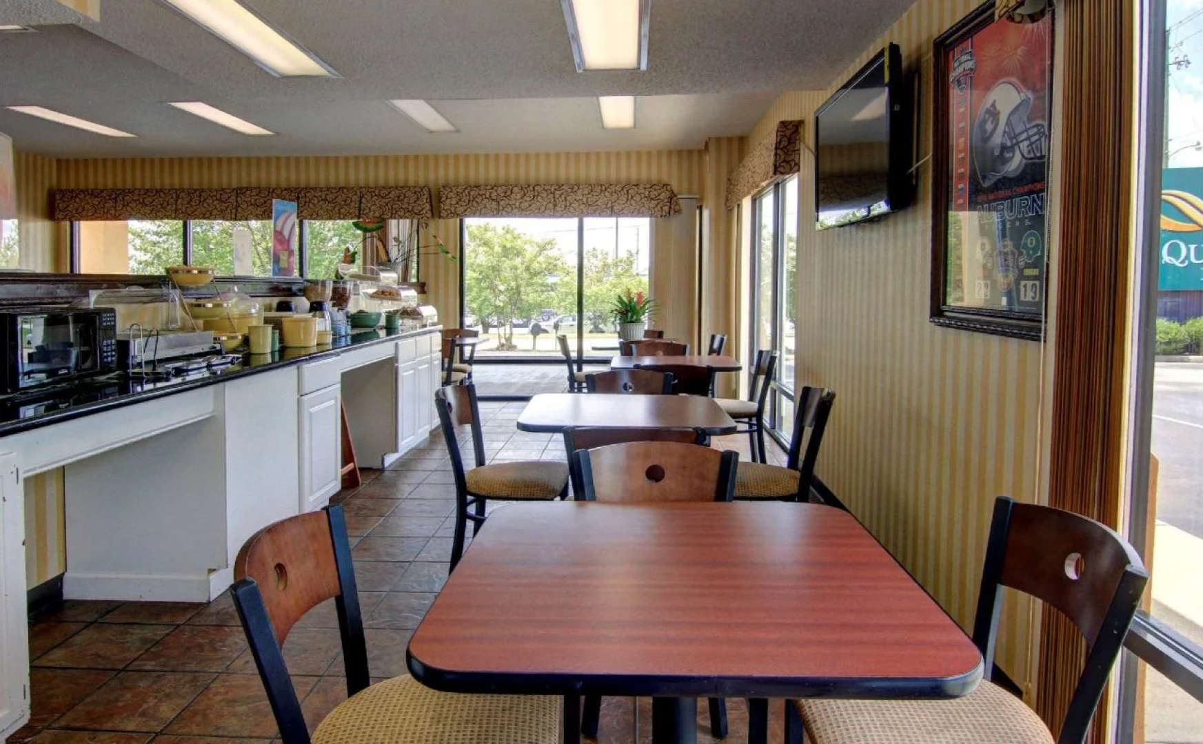 Quality Inn Auburn Campus Area I-85