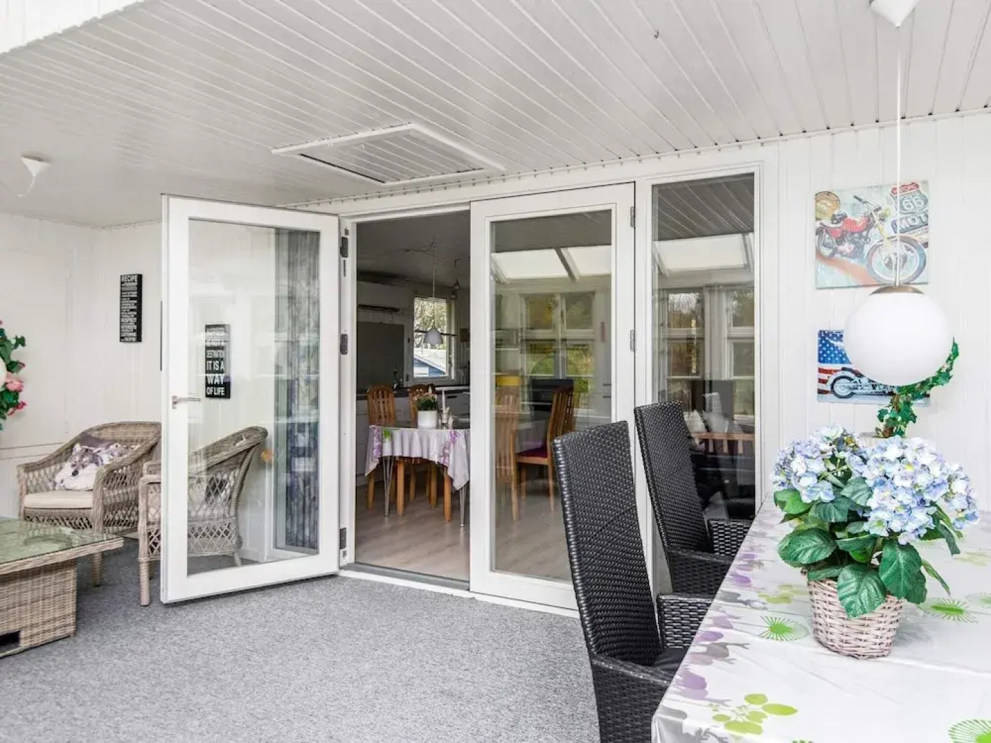 Simplistic Holiday Home in Ringkøbing near Sea