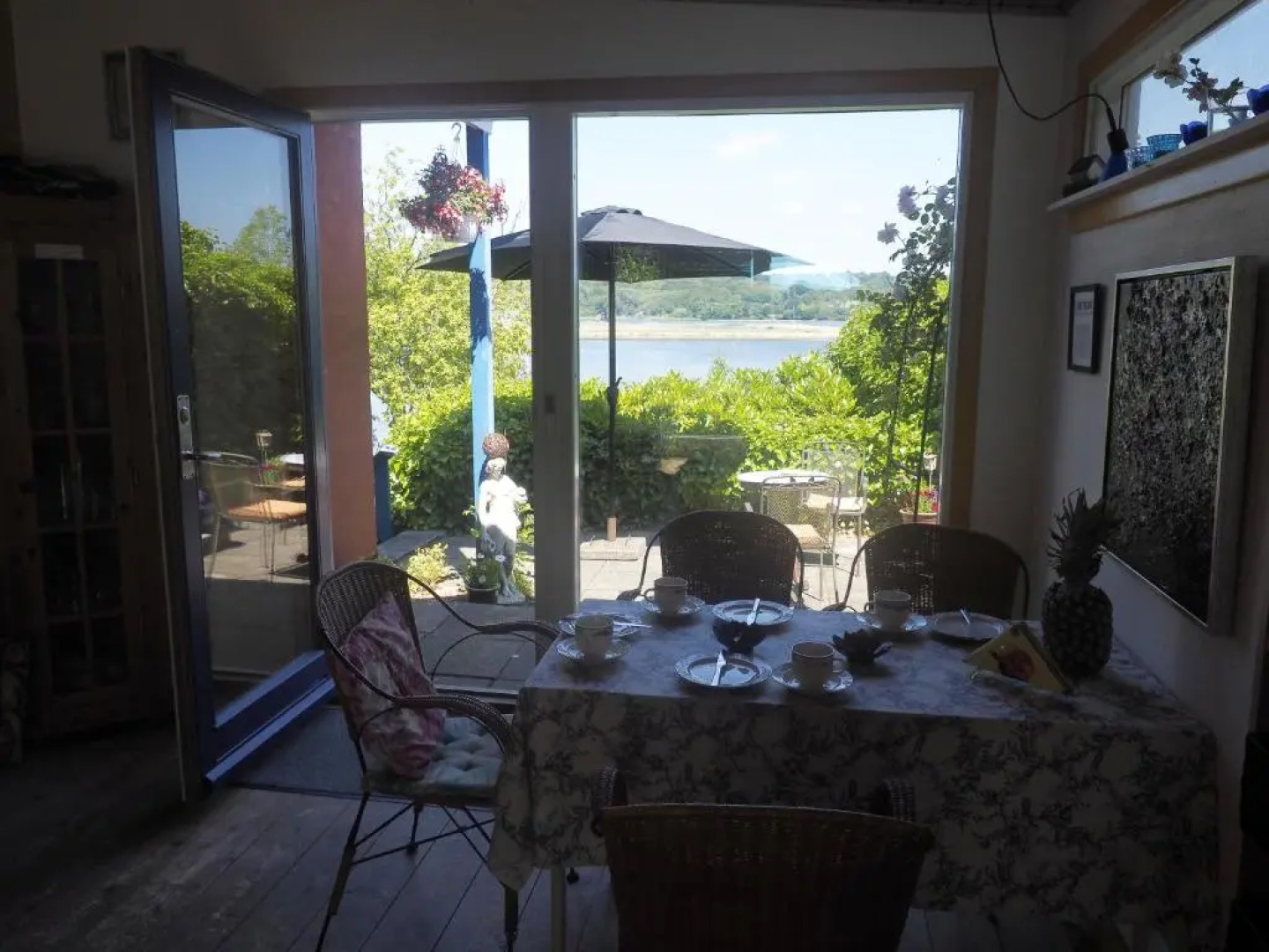 Casa Mundo Bed & Breakfast