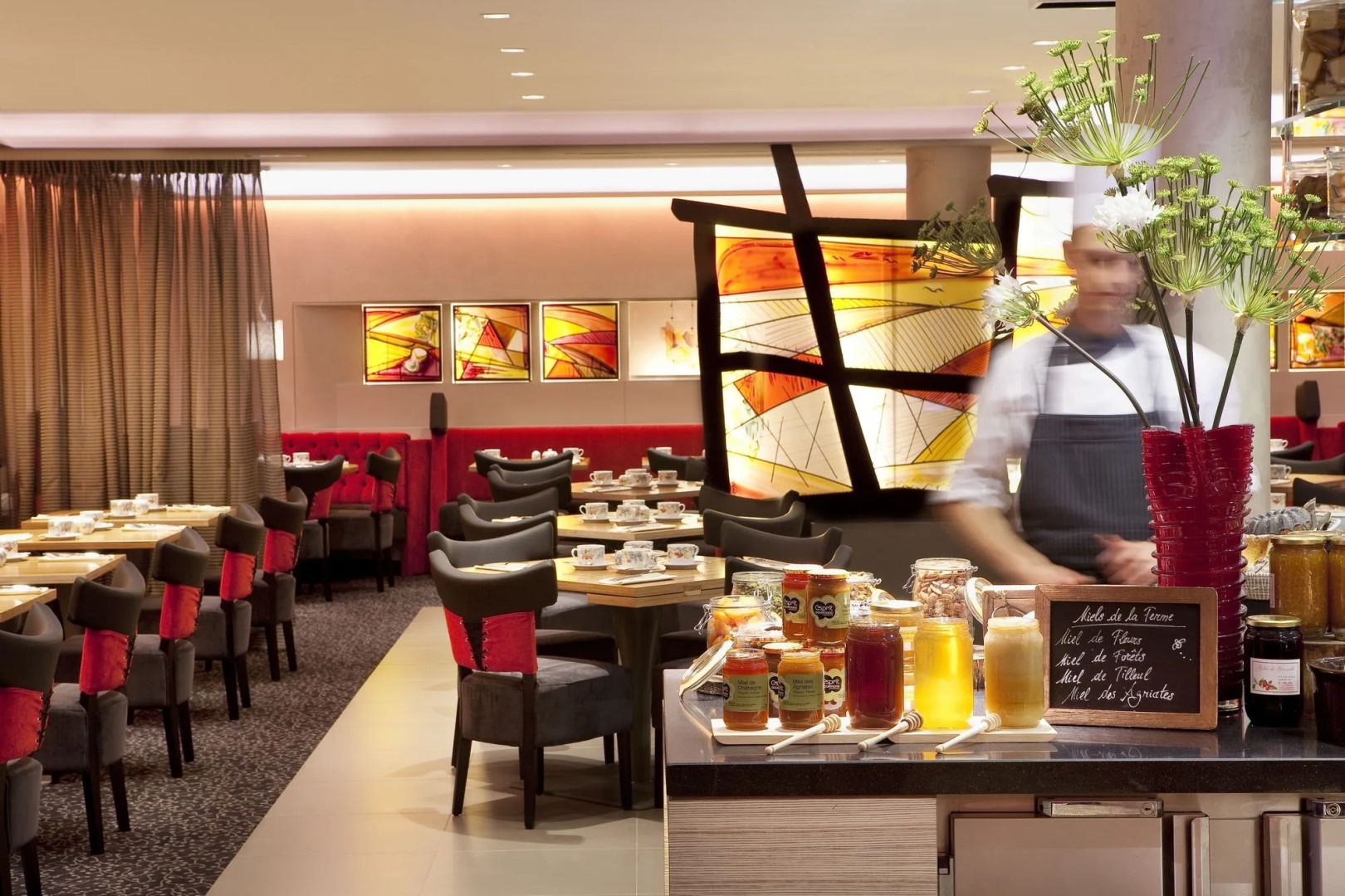 Le Parc Hôtel devient YONA