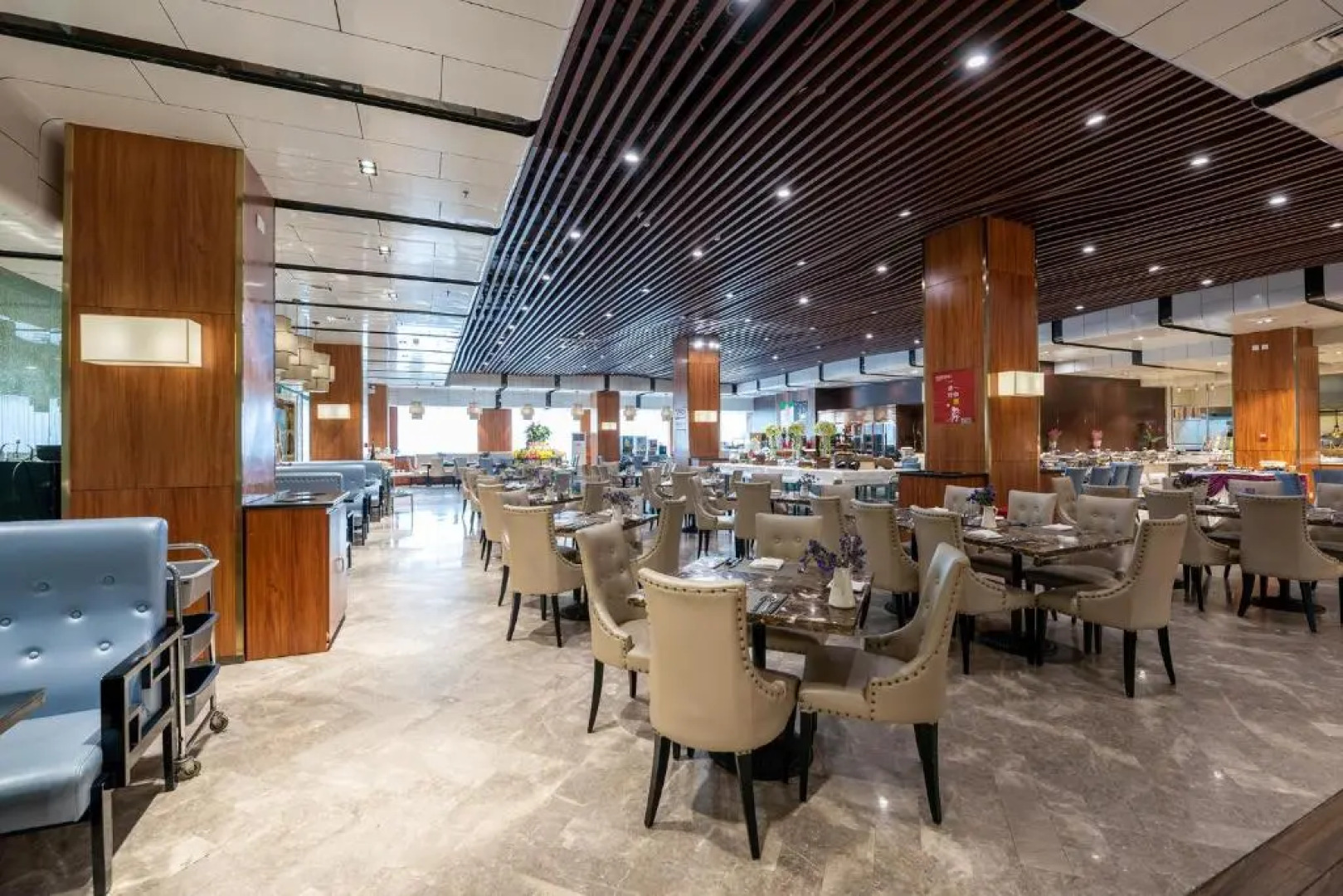 Yun-Zen Century Hotel