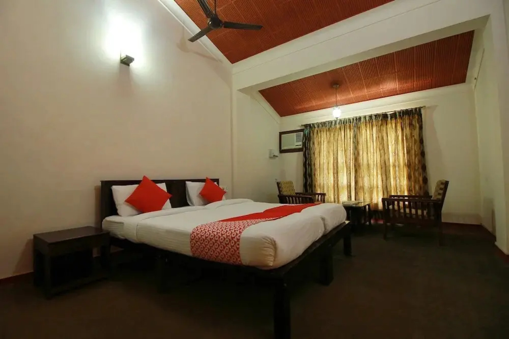 Phalguni River Lodge