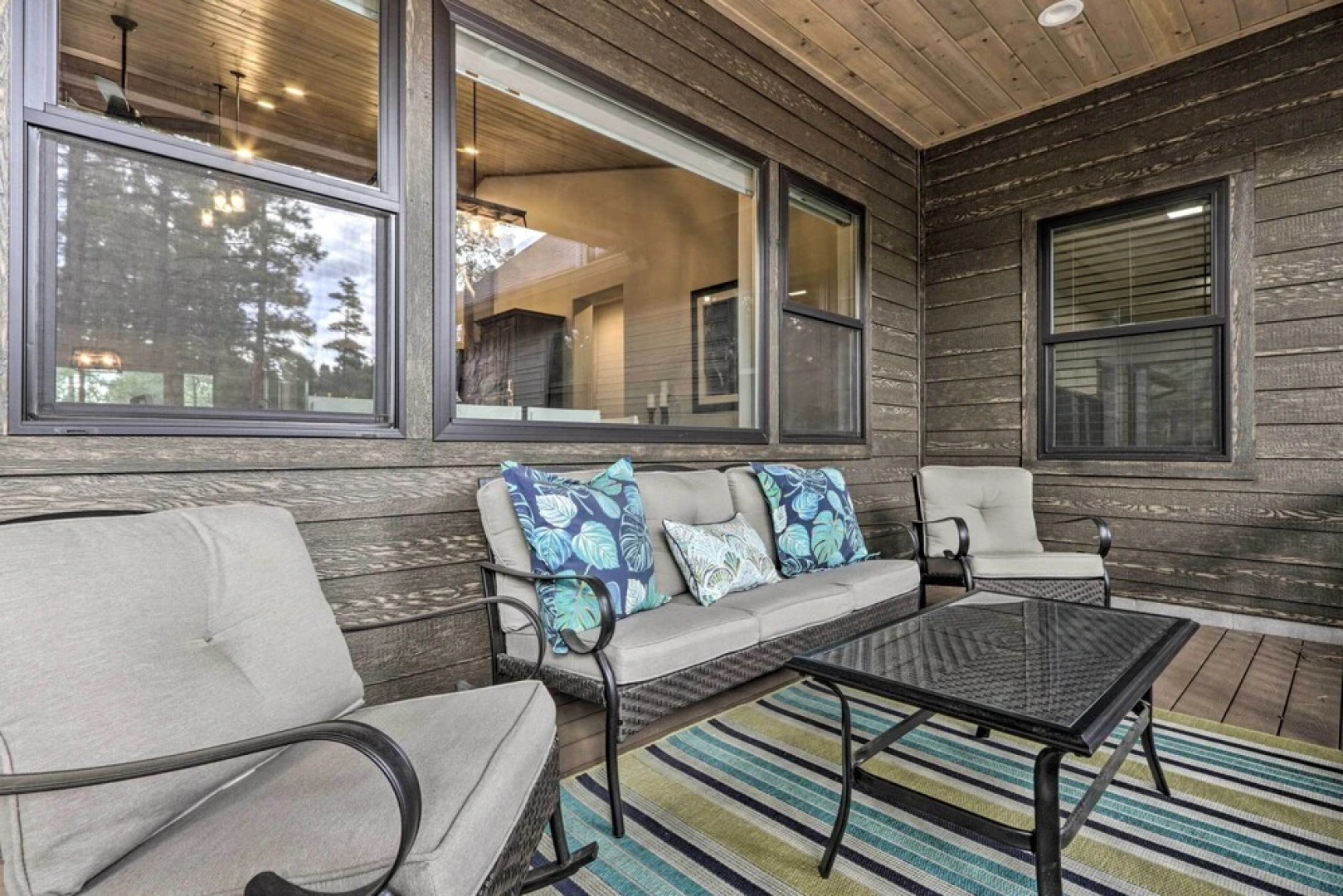 Stylish Show Low House w/ Expansive Deck!