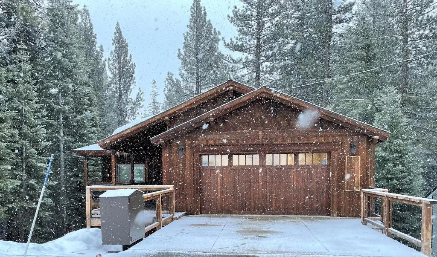 Saint Bernard - INCREDIBLE MOUNTAIN GETAWAY HOT TUB GAME ROOM GAS BBQ L2 EV CONNECTION TAHOE