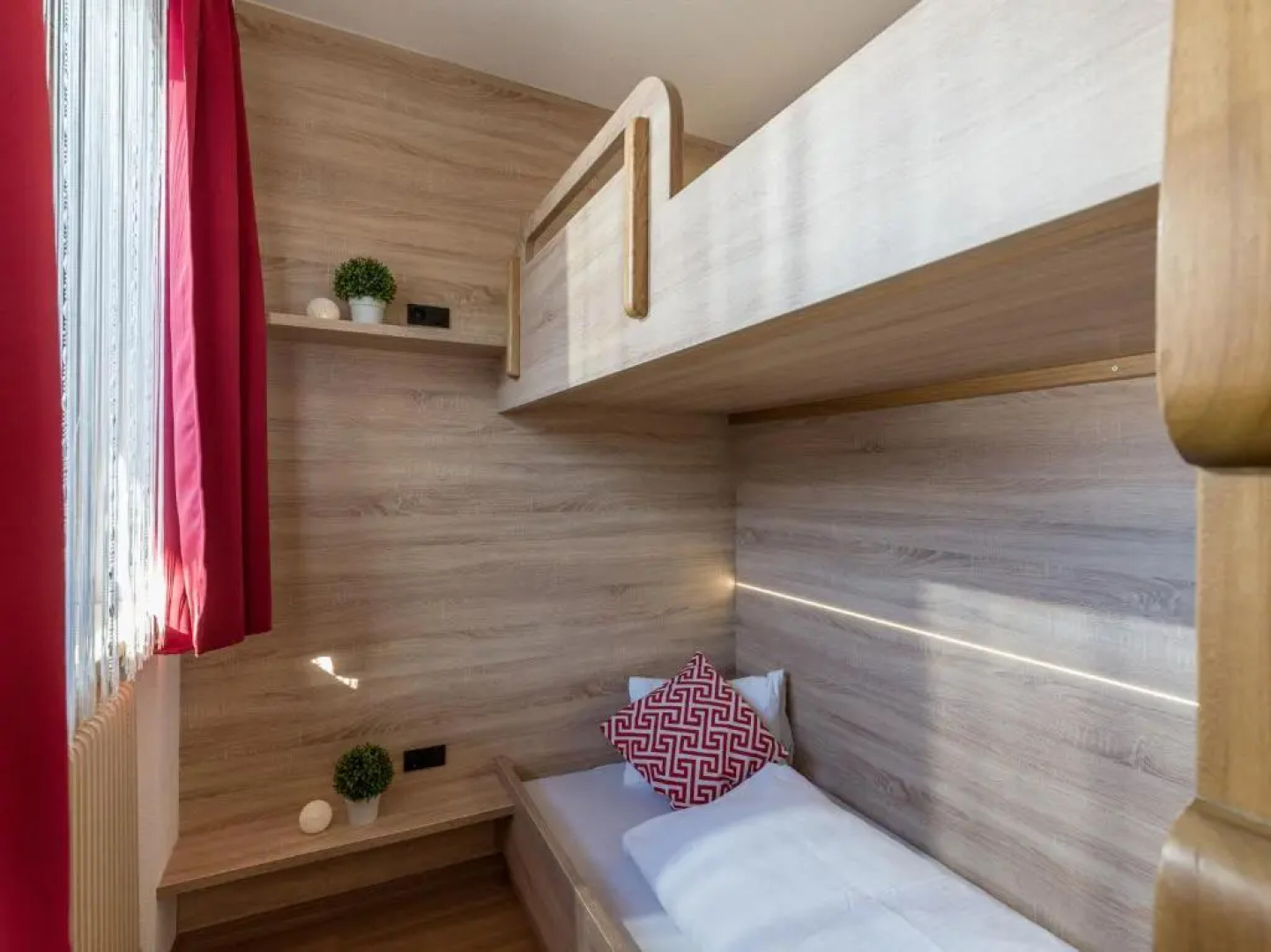 Appartementhaus Montana KG