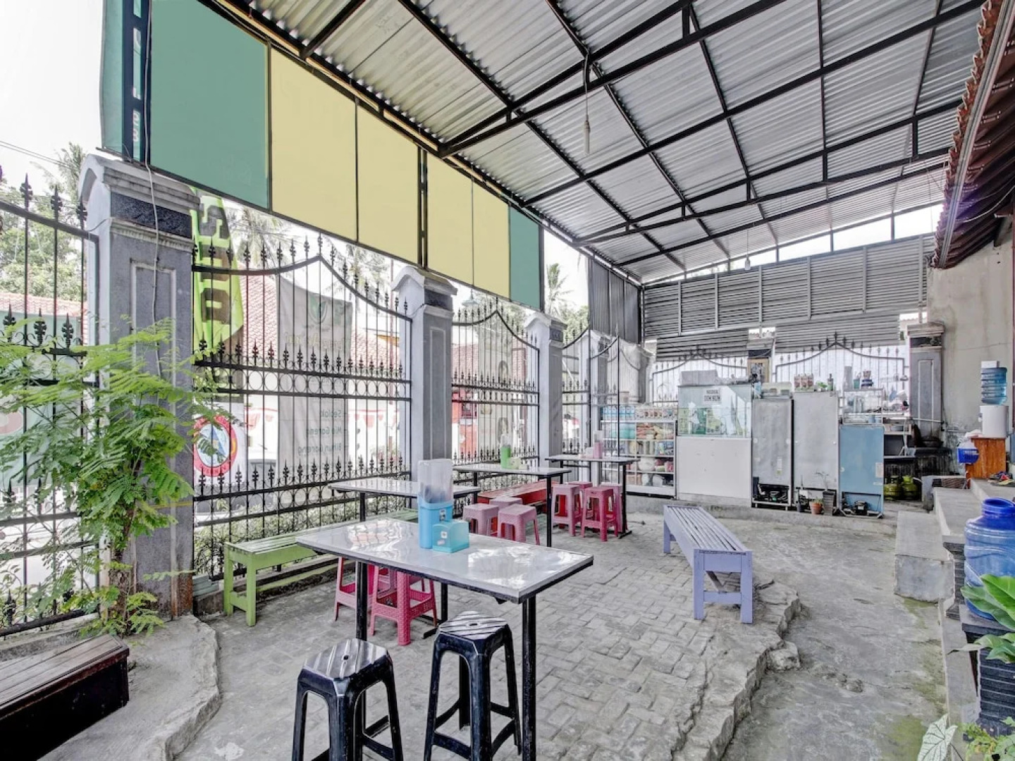 OYO 90543 An-nur Guest House Syariah