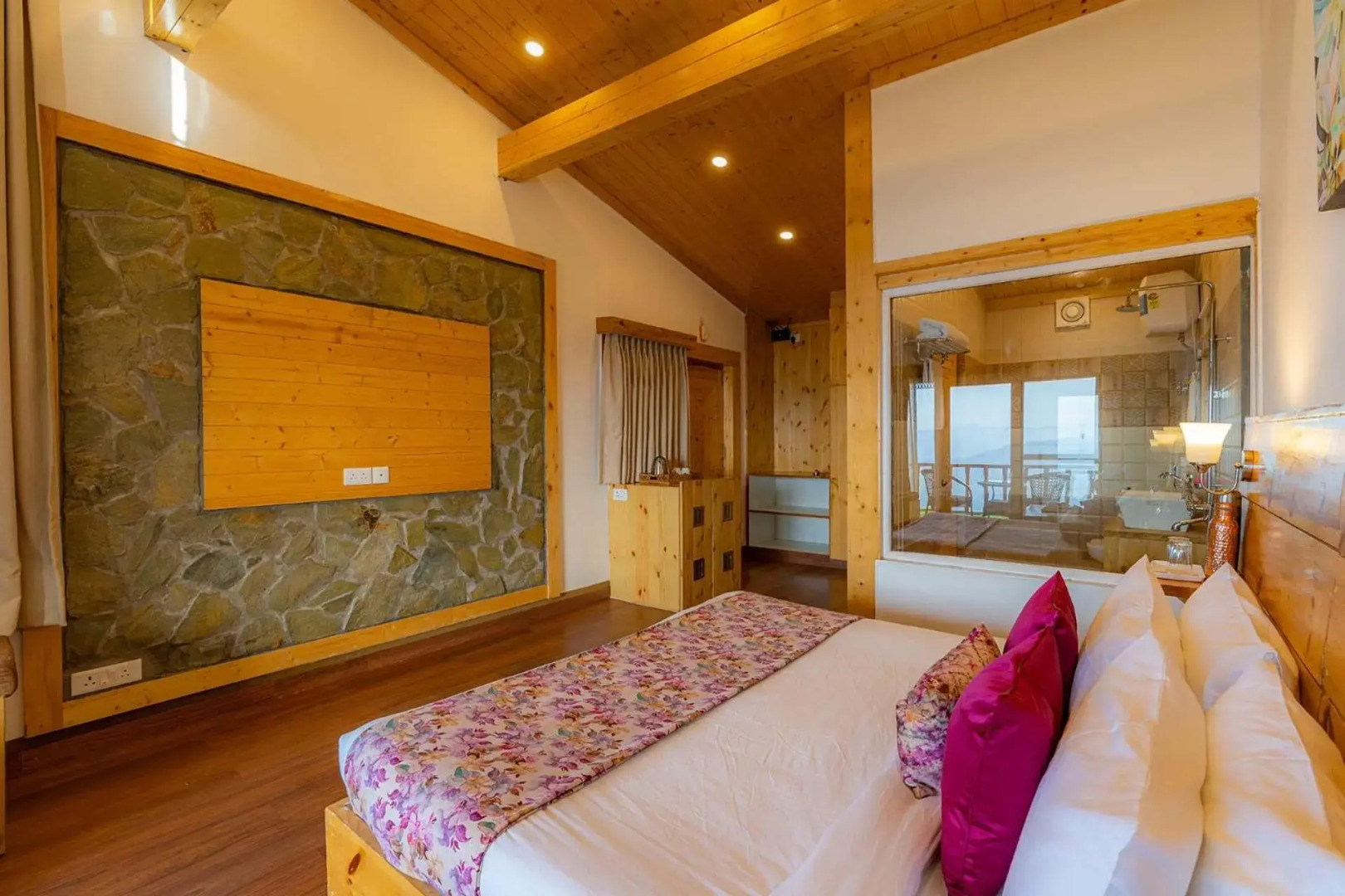 StayVista at DAAFI House with Comp Breakfast