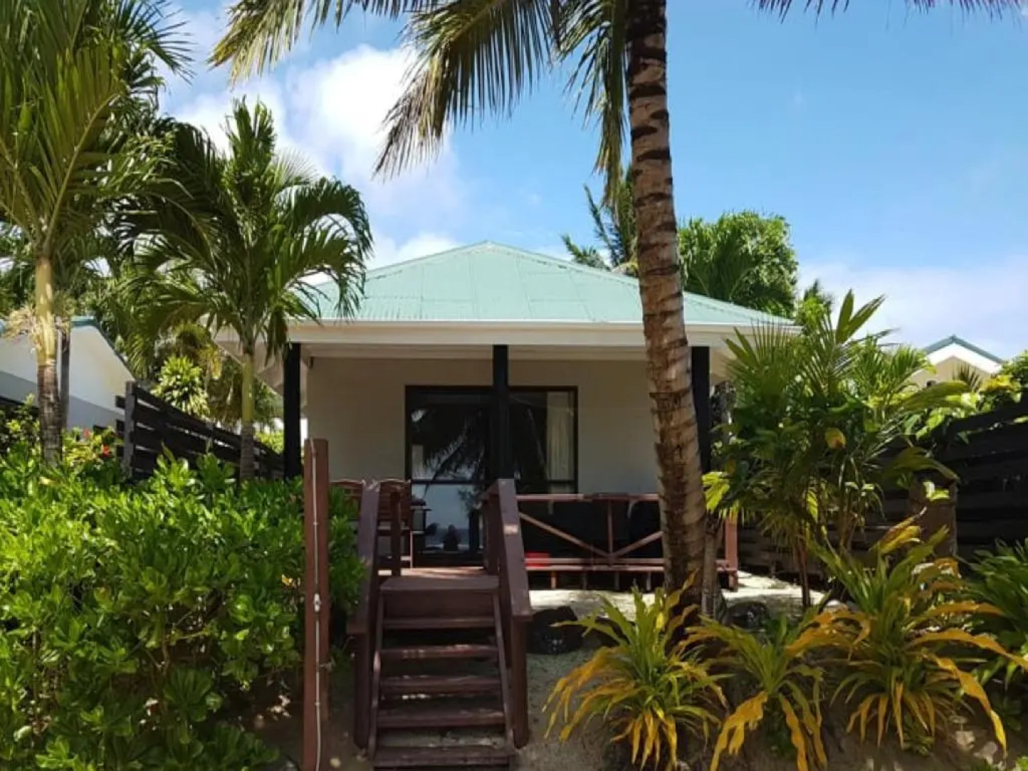 Sunset Palms Rarotonga