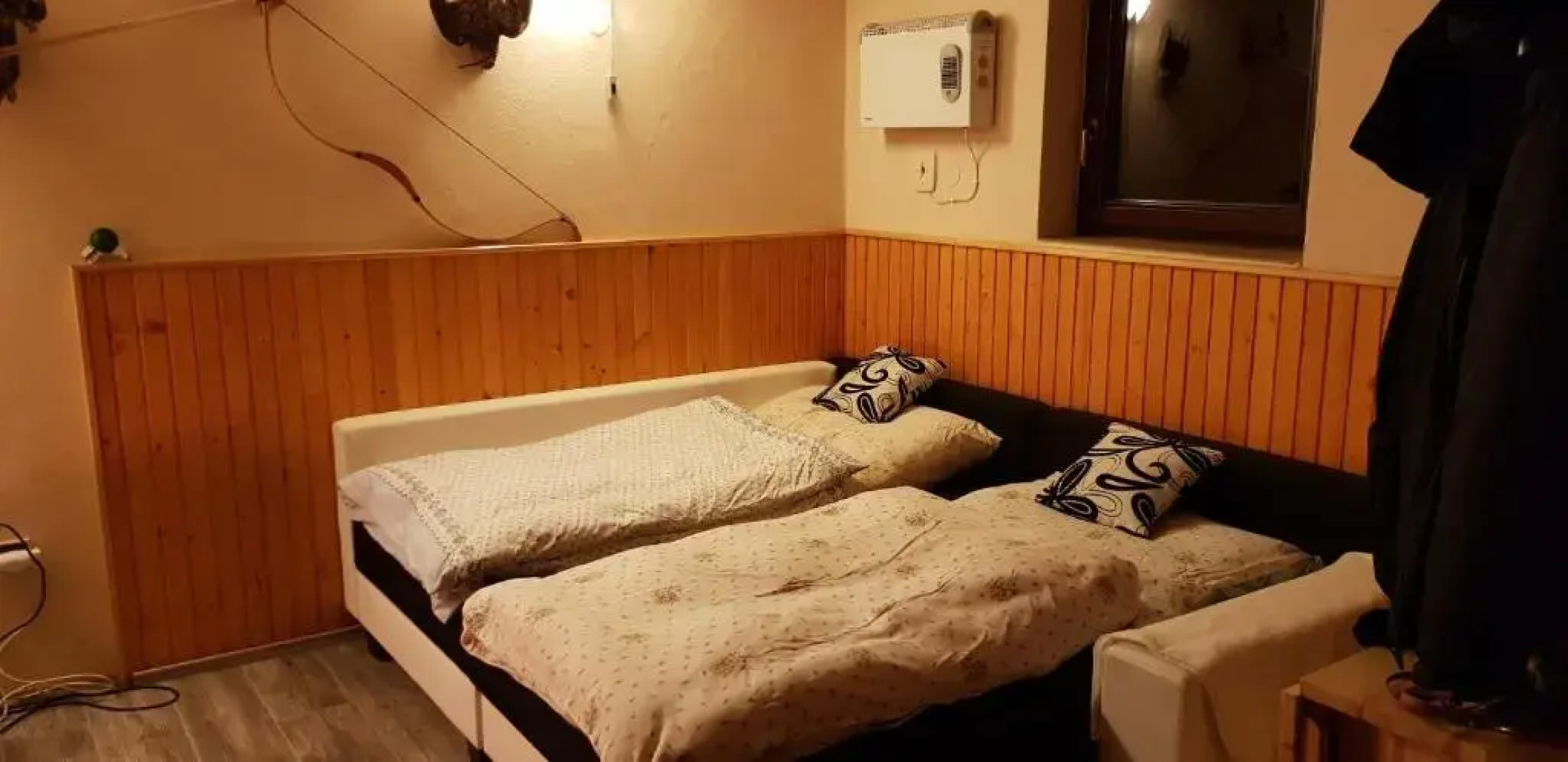 Krpácovo, Nízke Tatry - chata na kraji lesa