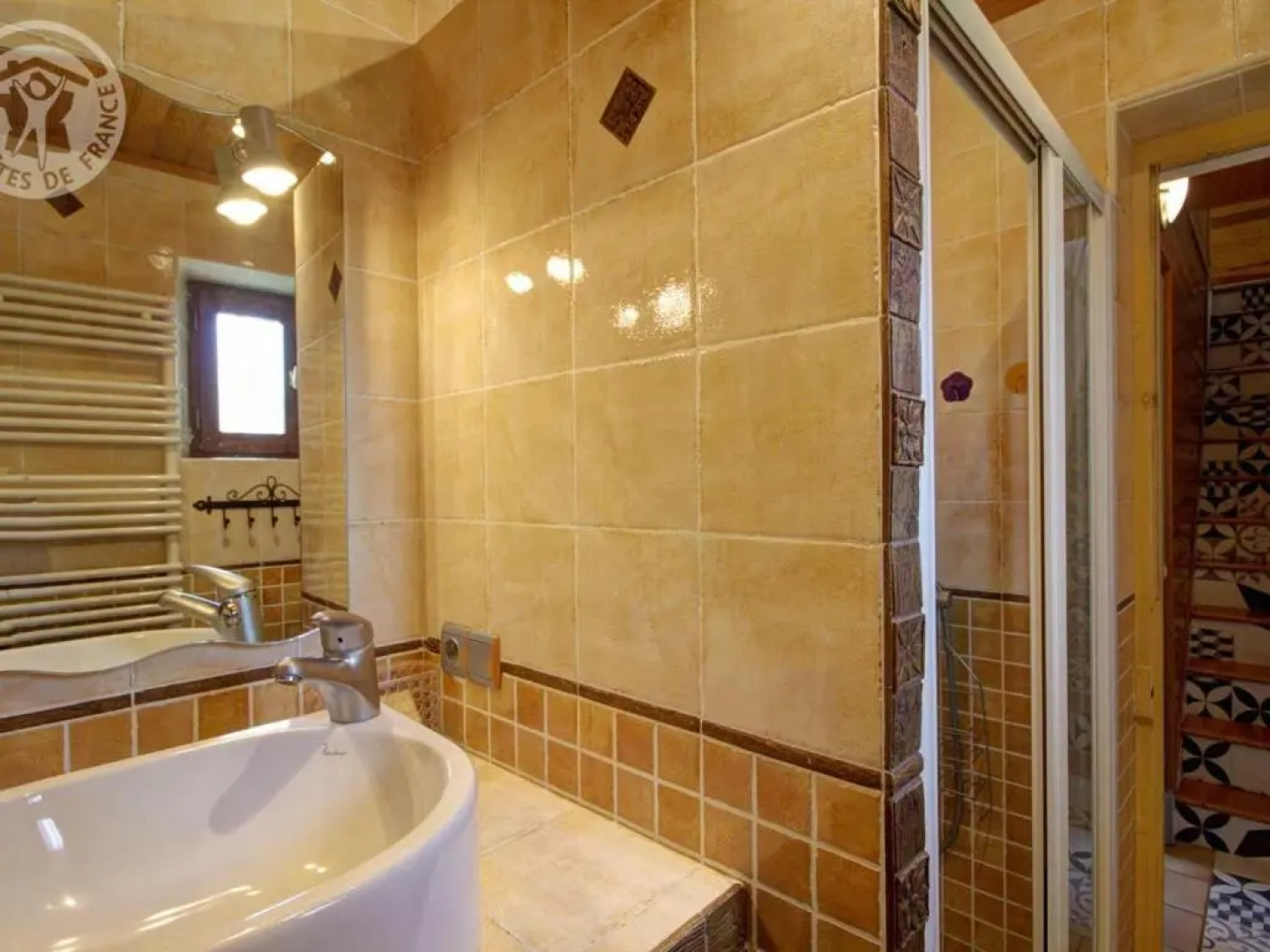 Gîte Belmont-de-la-Loire, 4 pièces, 8 personnes - FR-1-496-32