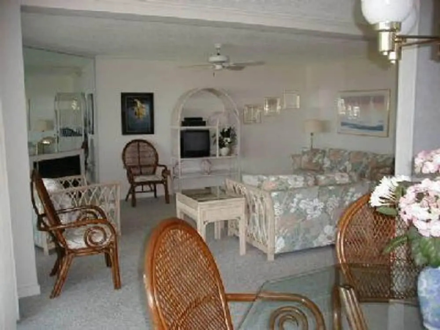 Robins Lane 18 North Shores by Long & Foster