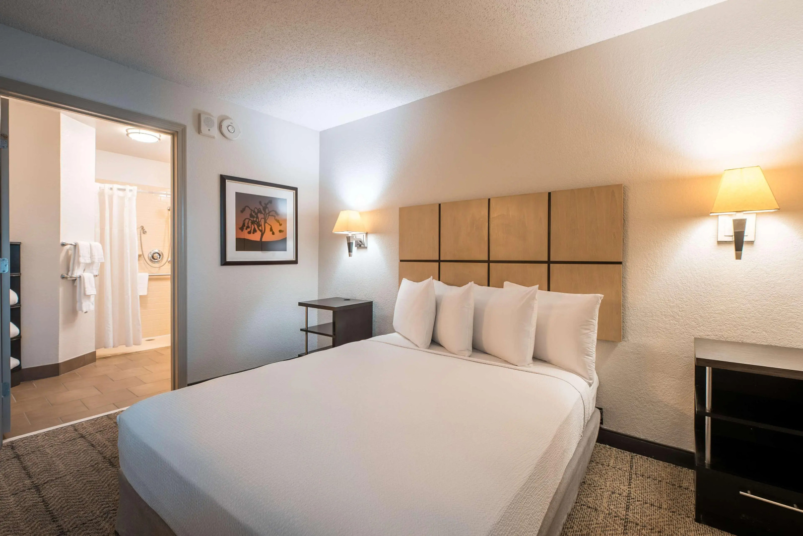 Sonesta Simply Suites Dallas Richardson