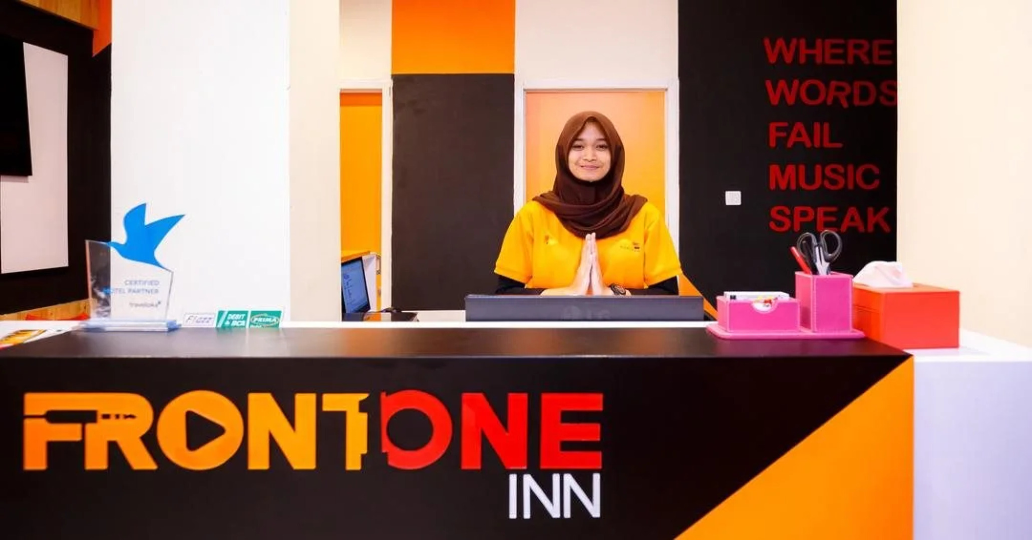 Front One Budget Muntilan