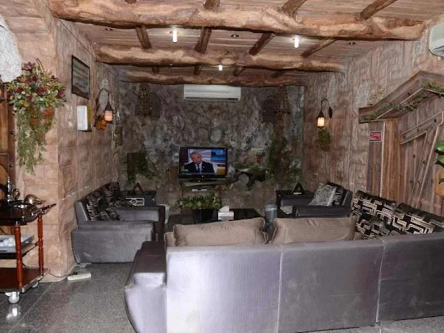 Apartment Al Janaderia 1