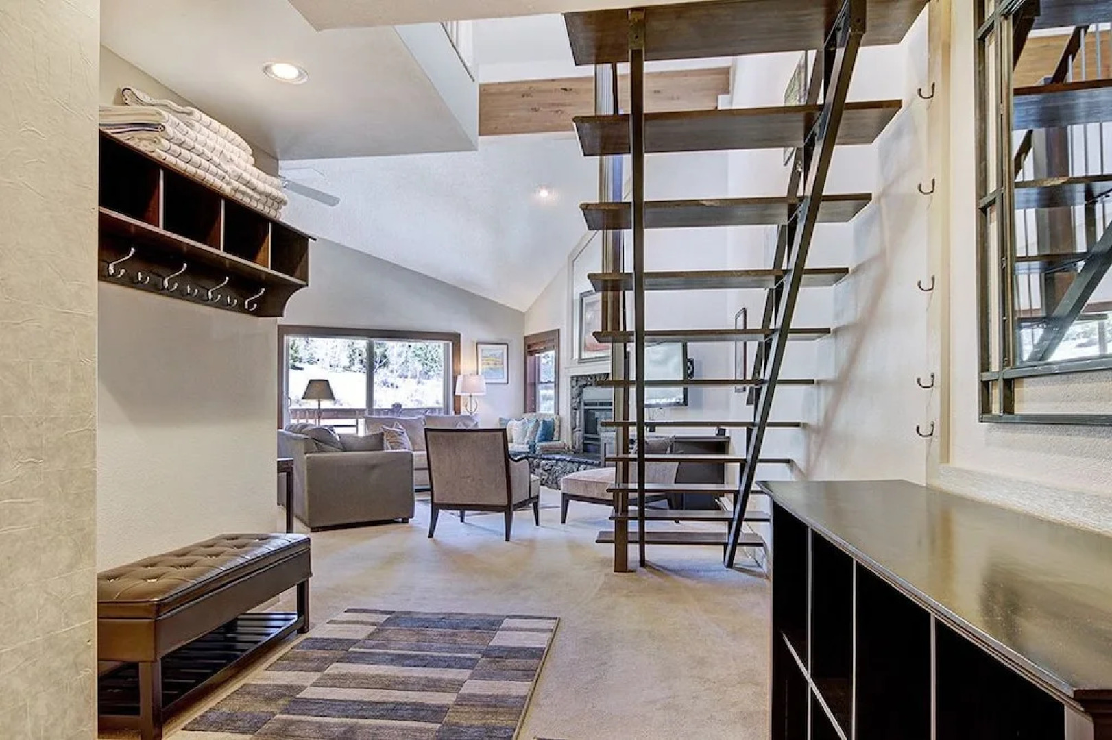 Tyra Summit B3A by RedAwning