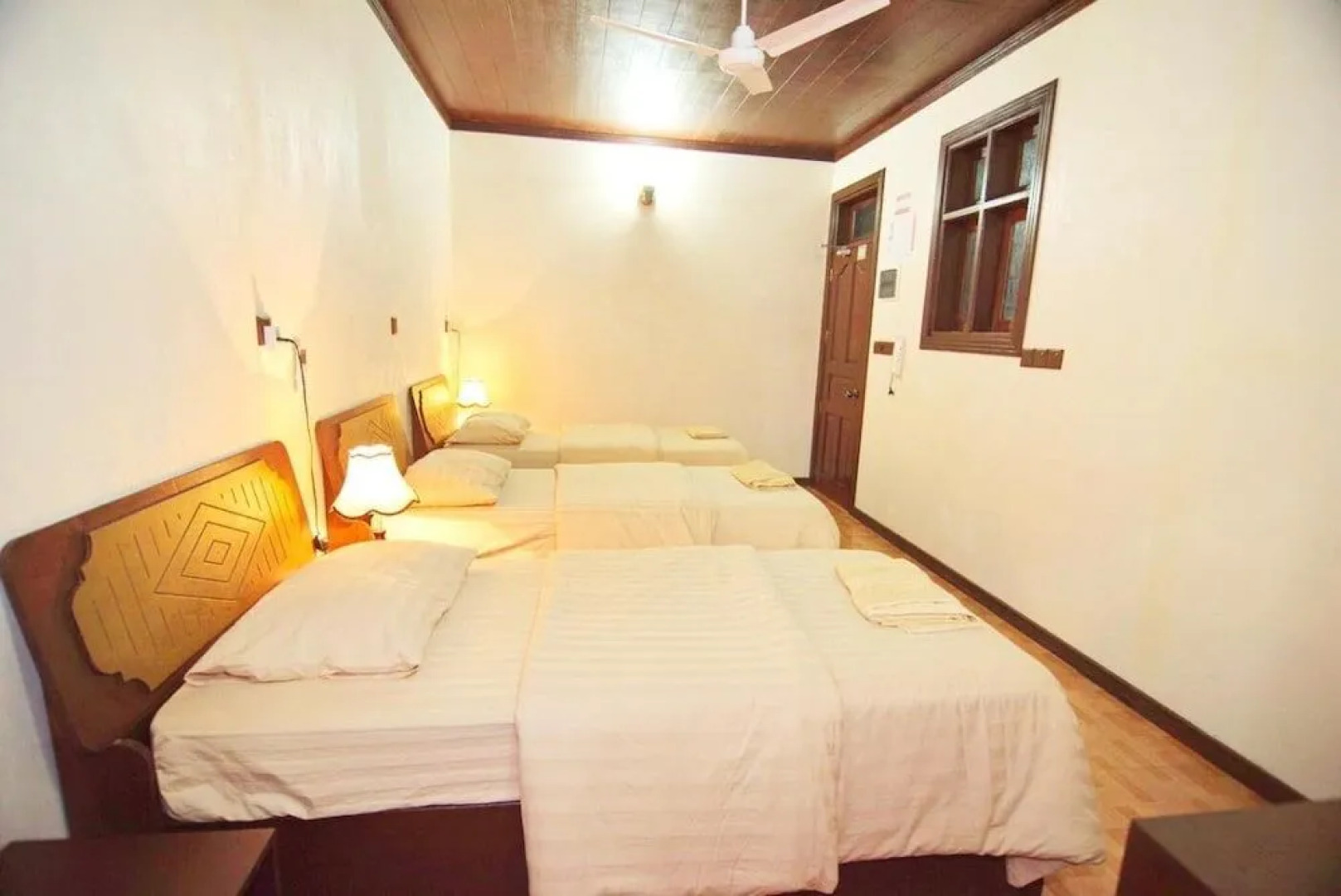 Отель Kuri Beach View Inn