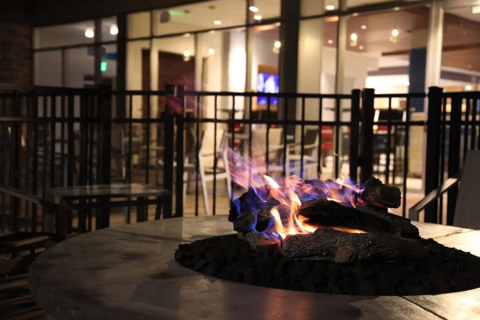 Holiday Inn Express & Suites Oswego by IHG