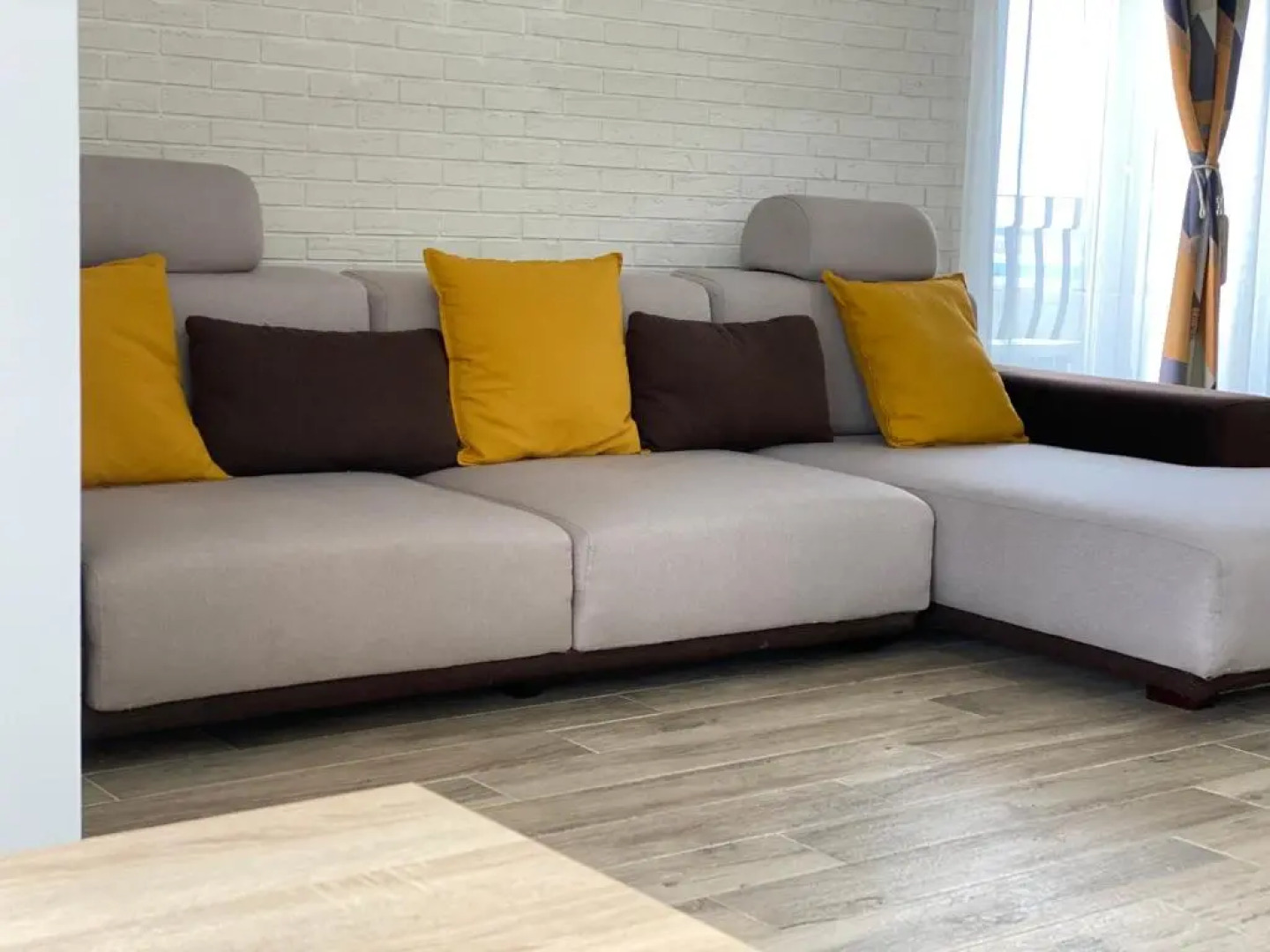 Sunny Deluxe Apartment Cosmopolis