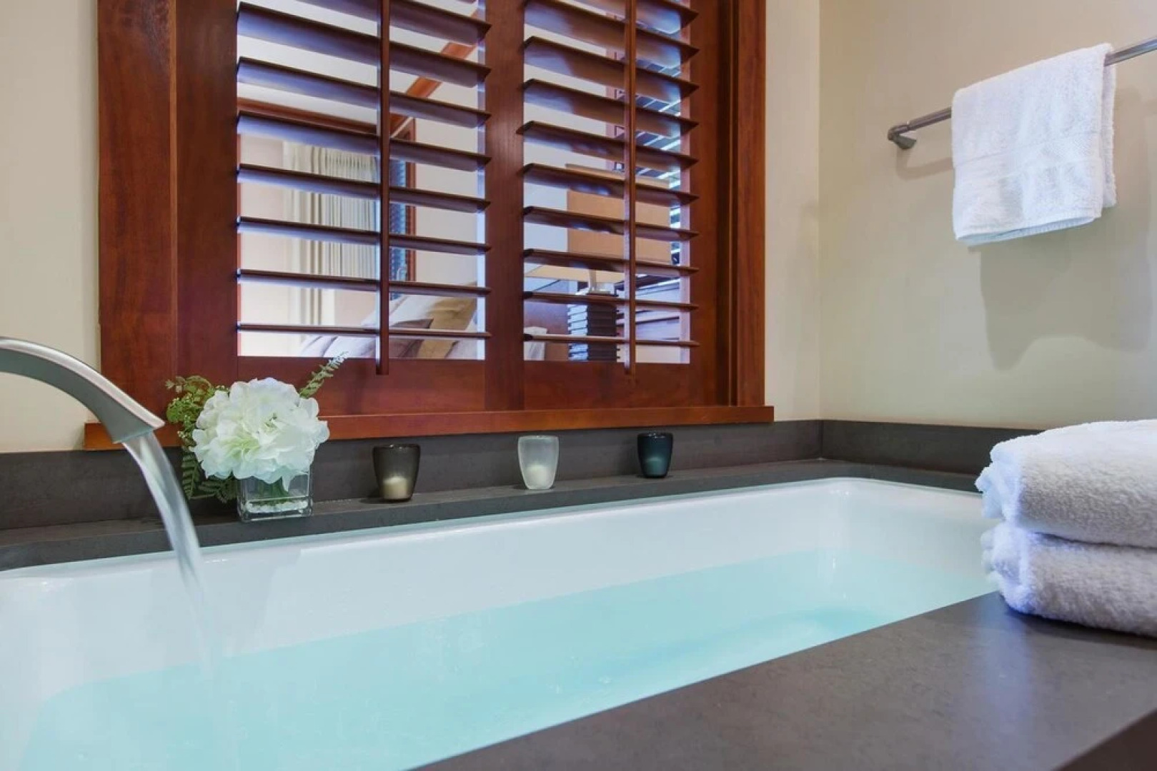 Two-bedroom Villas at Ko Olina Beach Villas Resort